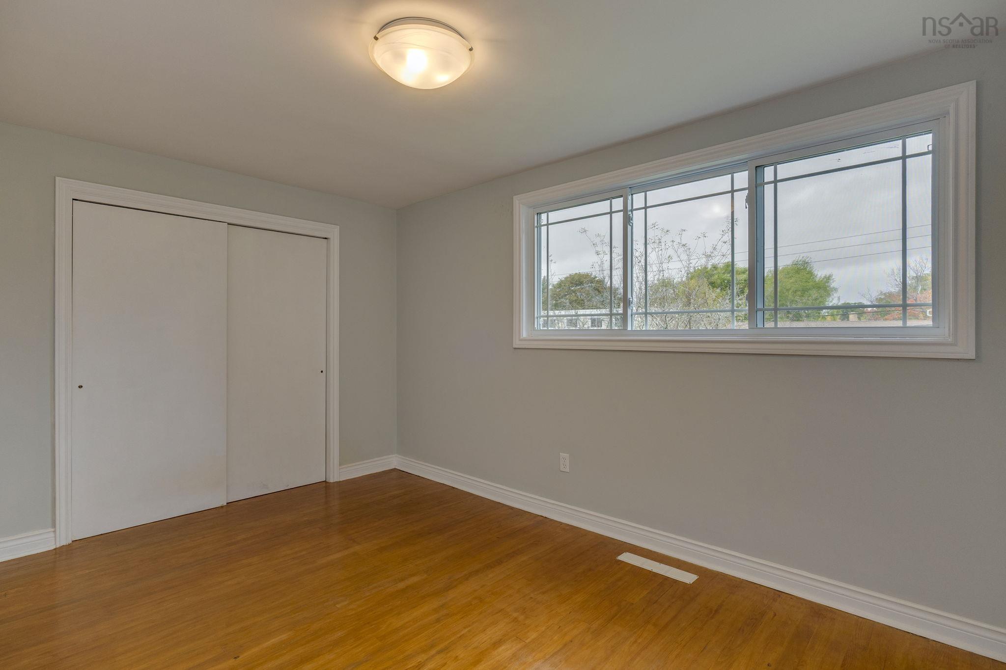 19-19 a Westwood Drive, Dartmouth, NS (MLS 202525666)