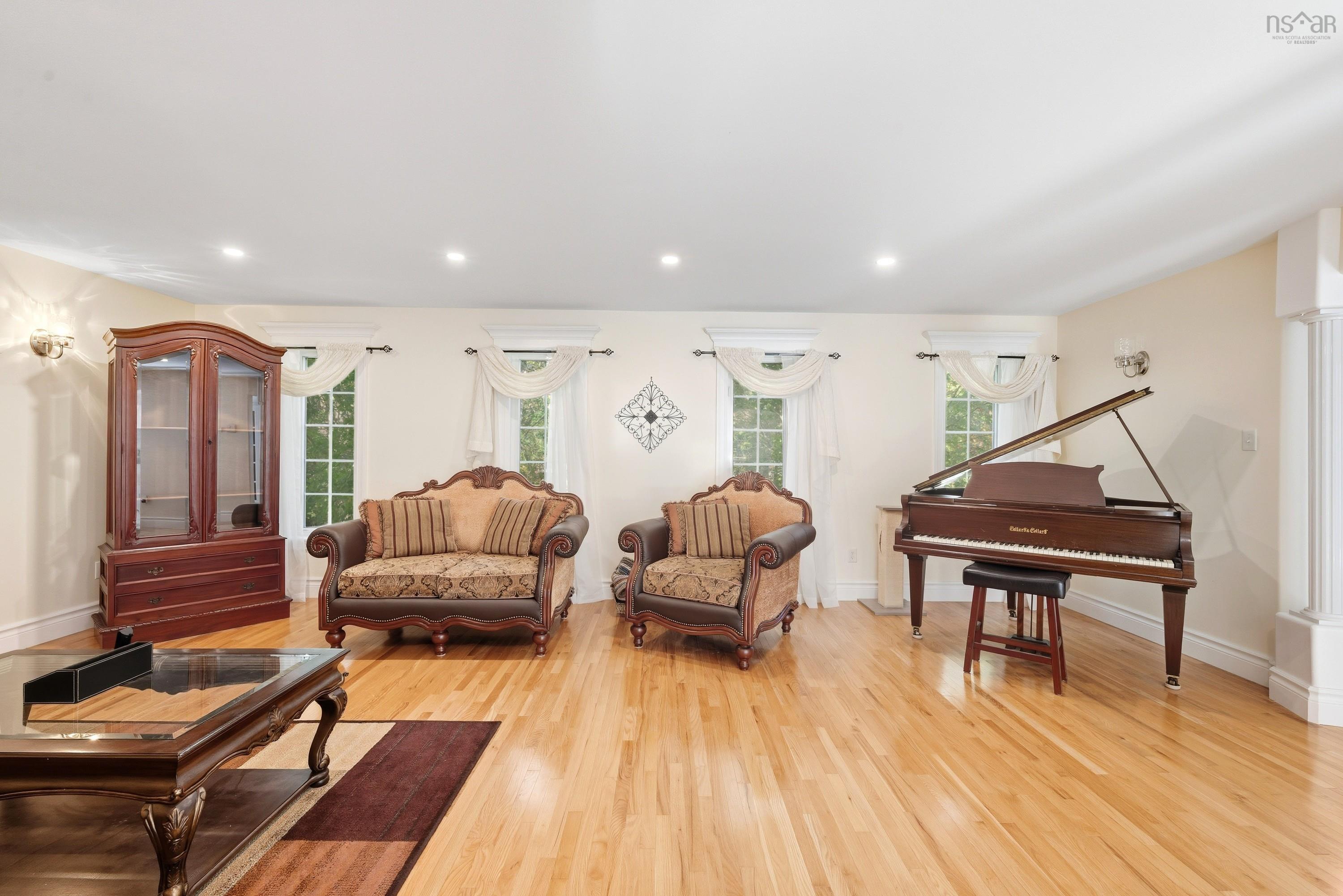 9 Haliburton Crescent, Stillwater Lake, NS (MLS 202525676)