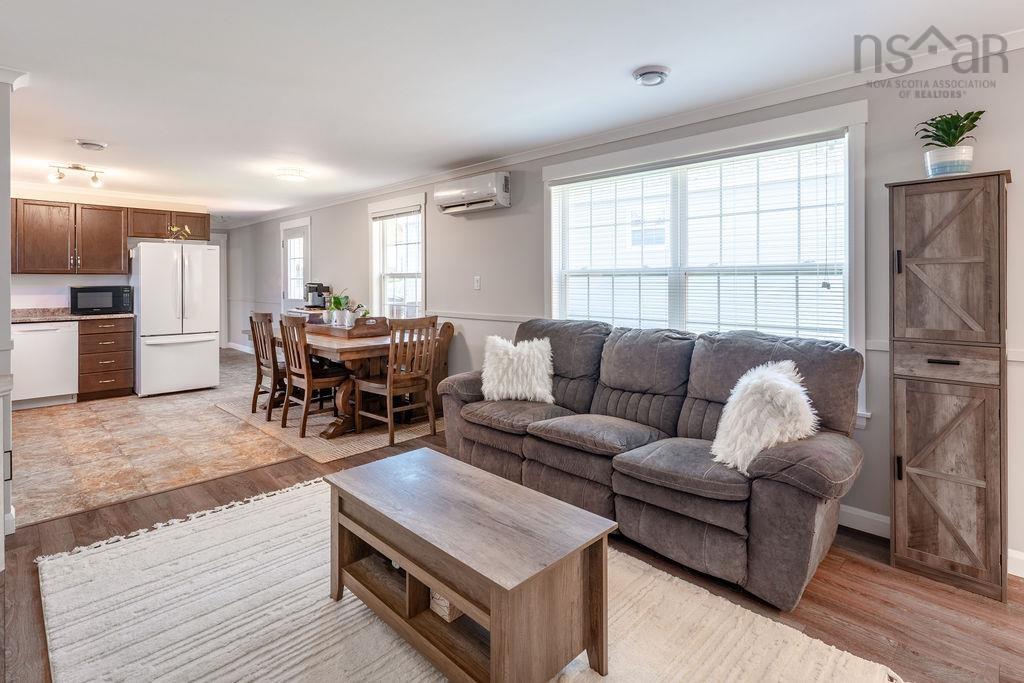 303 Ioney Hill, Beaver Bank, NS (MLS 202525706)