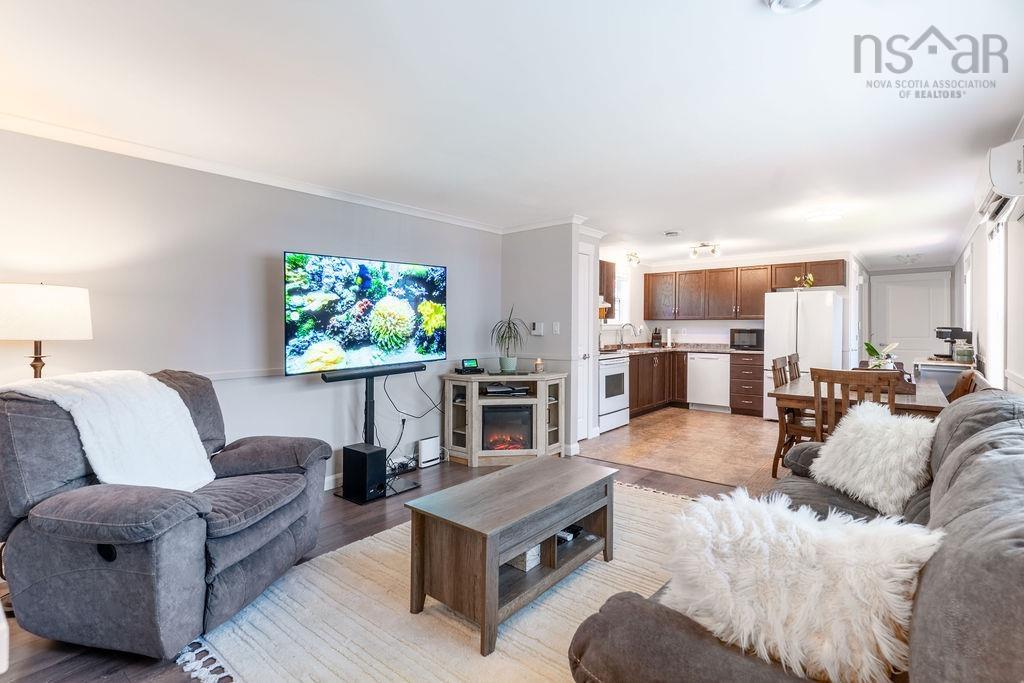 303 Ioney Hill, Beaver Bank, NS (MLS 202525706)