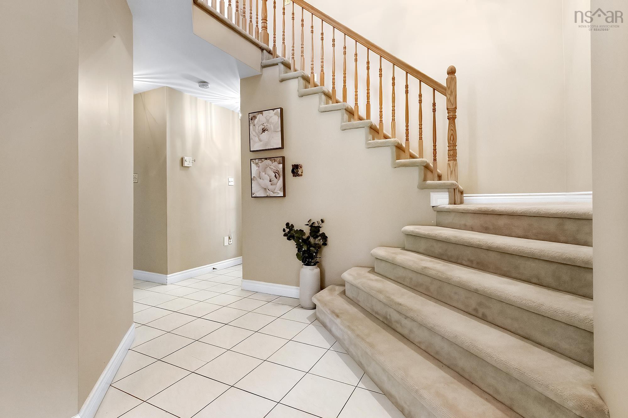 16 Mountain Ash Court, Dartmouth, NS (MLS 202525723)