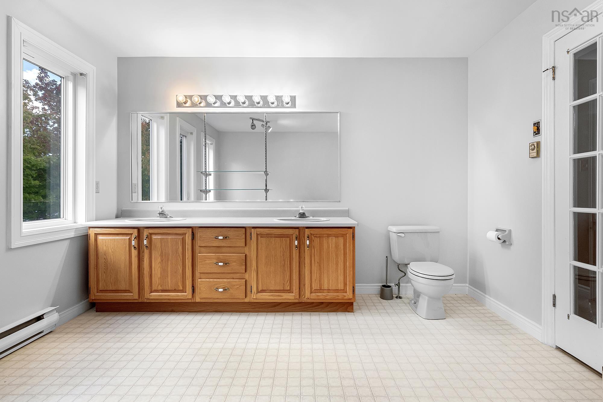 16 Mountain Ash Court, Dartmouth, NS (MLS 202525723)