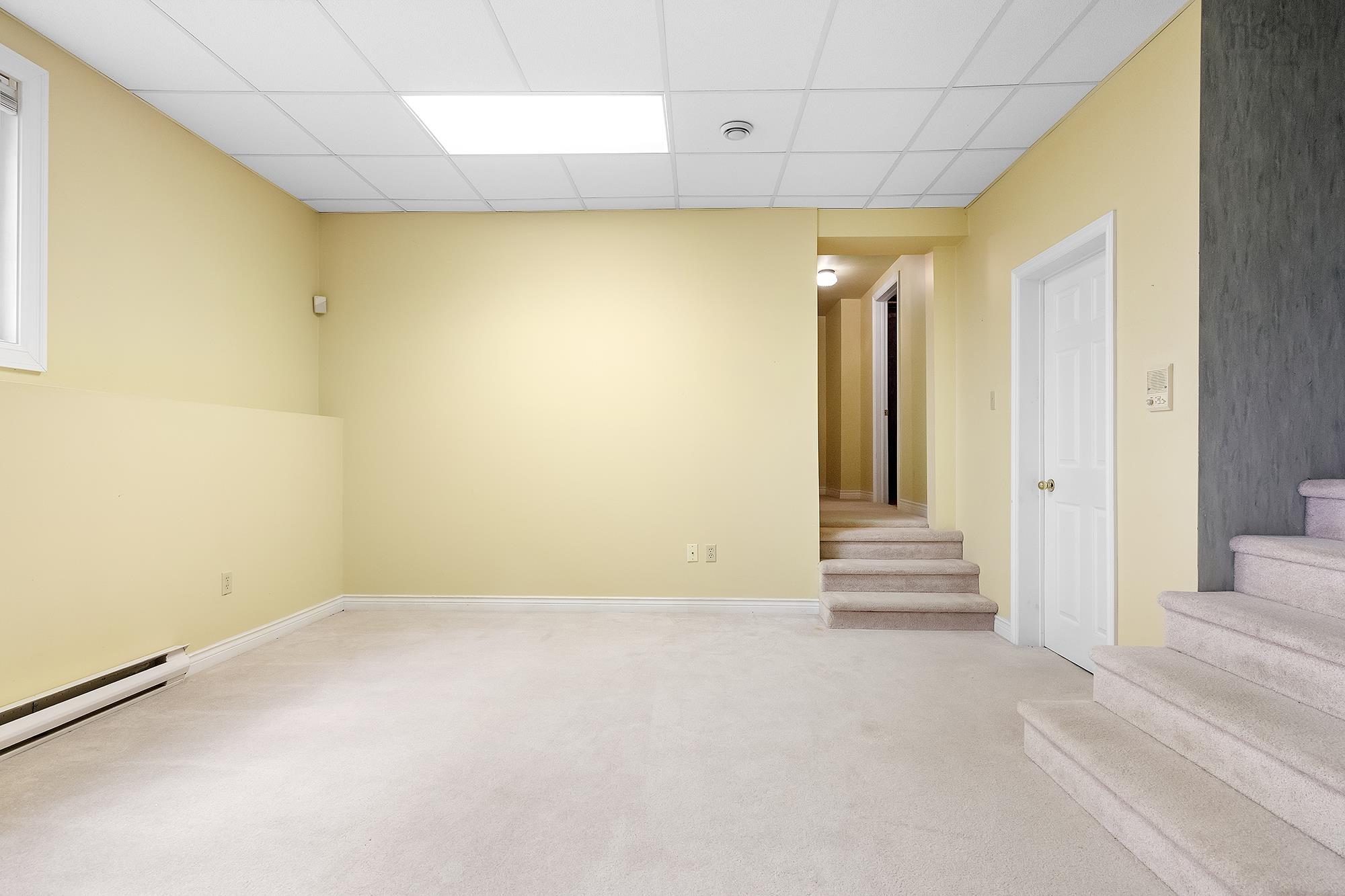 16 Mountain Ash Court, Dartmouth, NS (MLS 202525723)