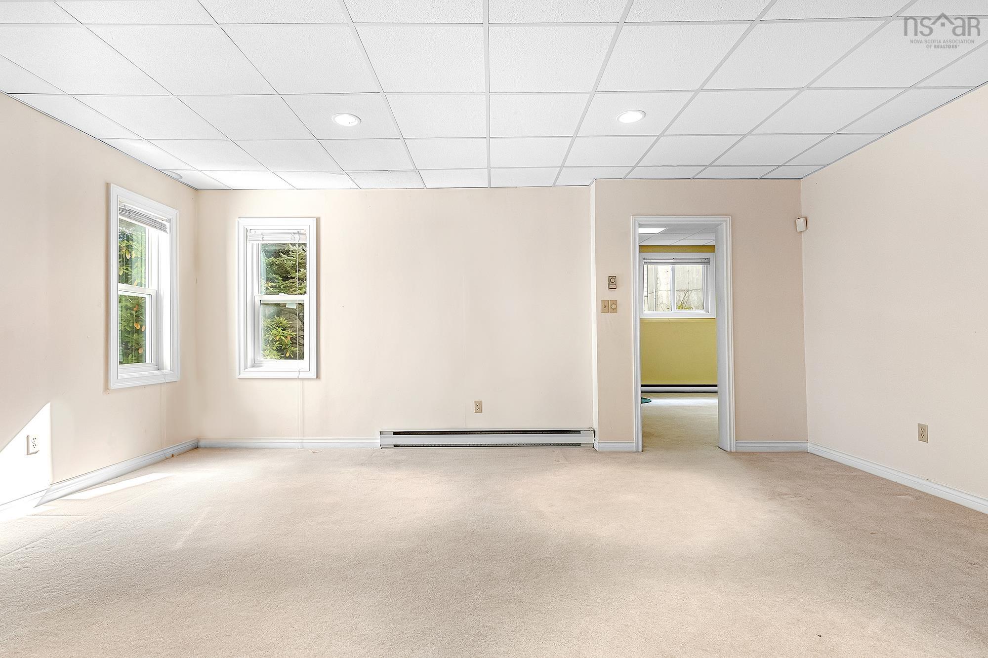 16 Mountain Ash Court, Dartmouth, NS (MLS 202525723)