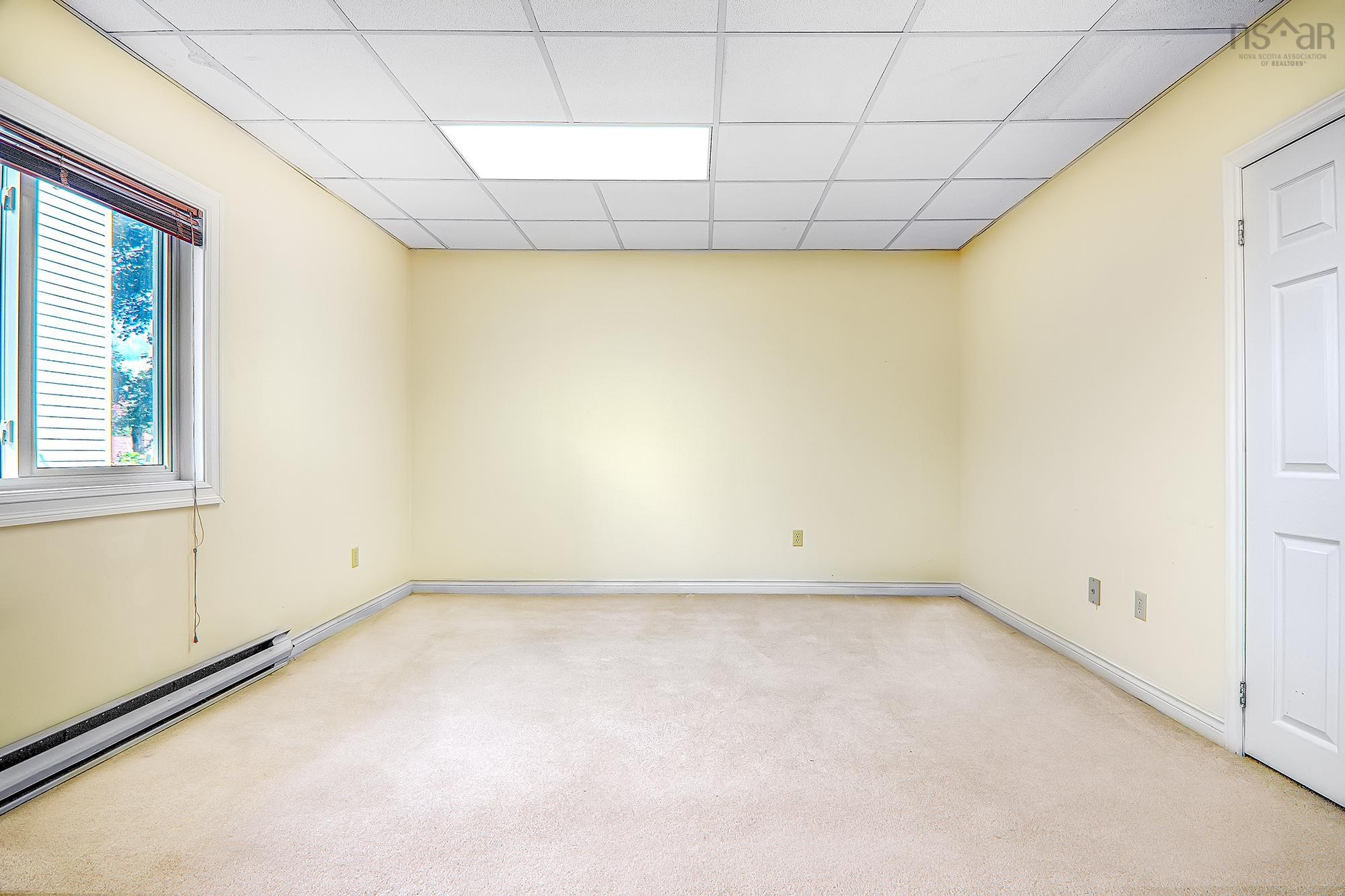 16 Mountain Ash Court, Dartmouth, NS (MLS 202525723)