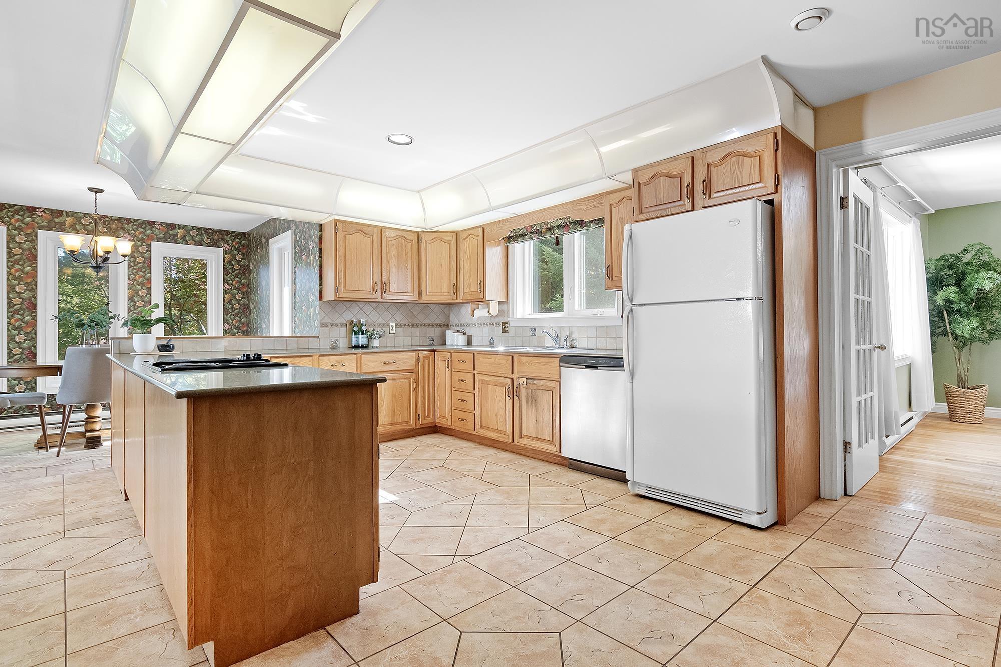 16 Mountain Ash Court, Dartmouth, NS (MLS 202525723)