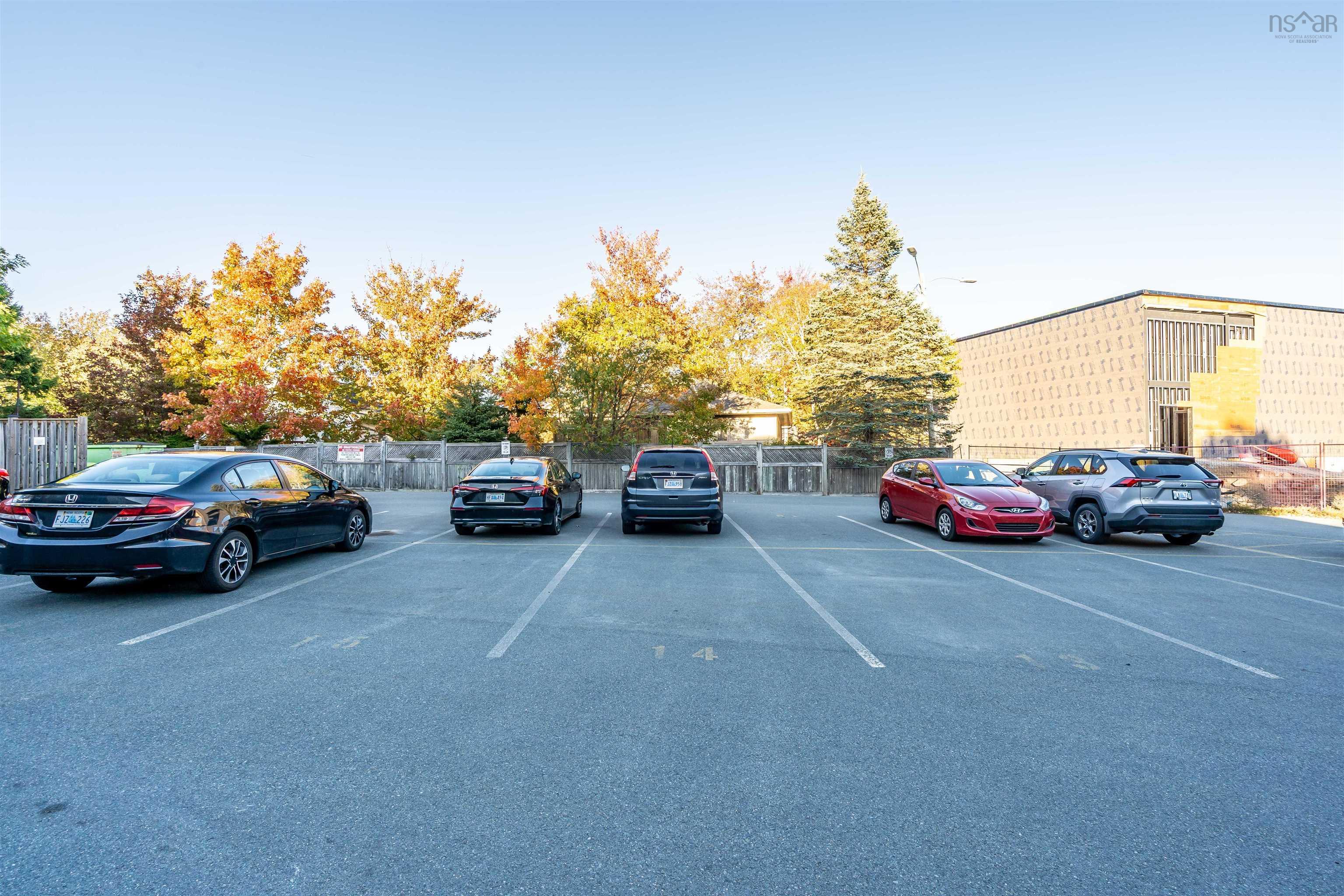 204 63 Farnham Gate Road, Clayton Park, NS (MLS 202525727)