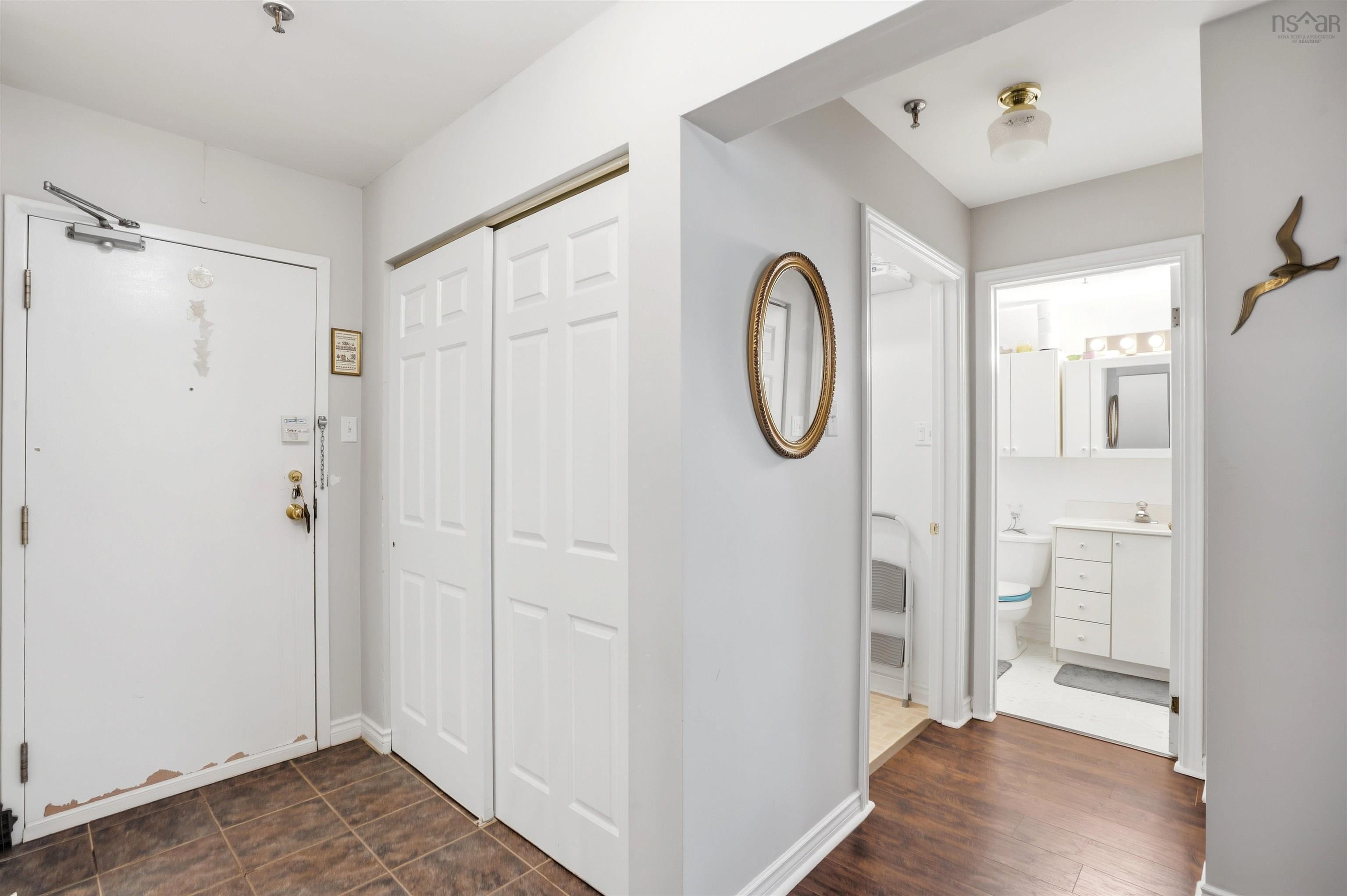 204 63 Farnham Gate Road, Clayton Park, NS (MLS 202525727)