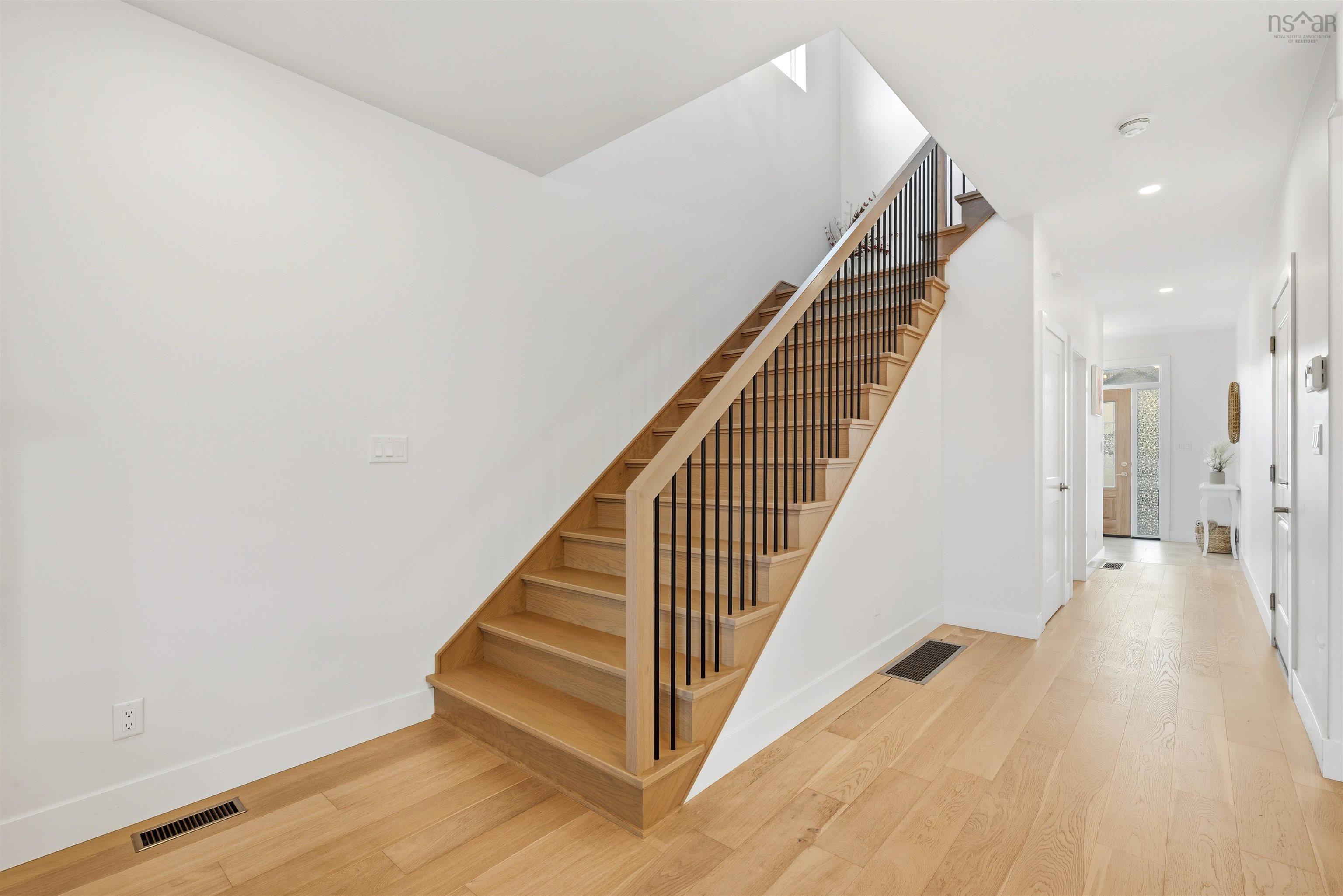 14 Bristolton Avenue, Bedford, NS (MLS 202525751)