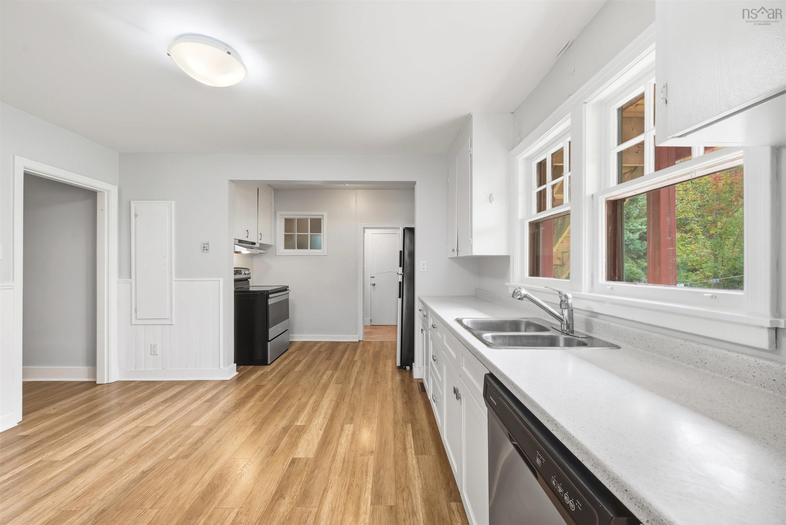 140/142 Old Sambro Road, Halifax, NS (MLS 202525754)