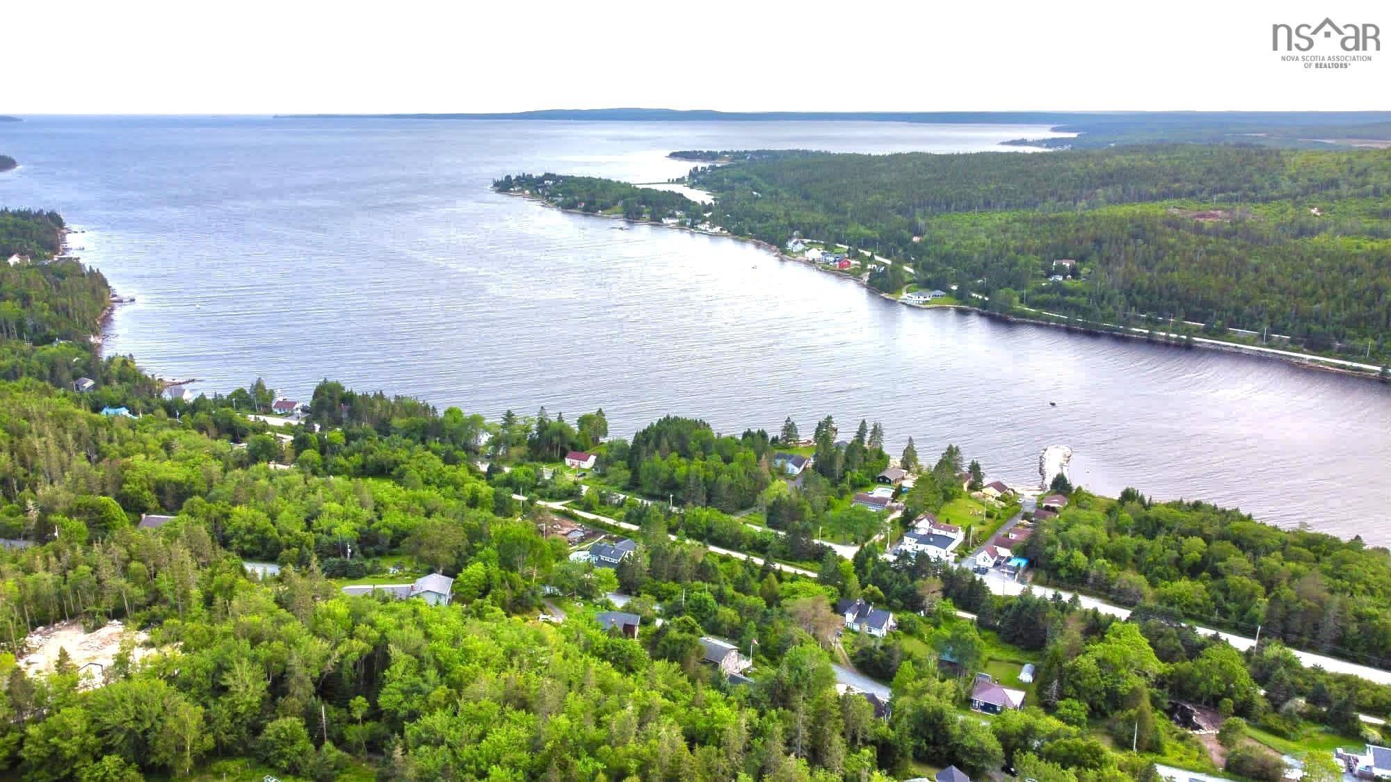 485 Island View Drive, Boutiliers Point, NS (MLS® 202525769)