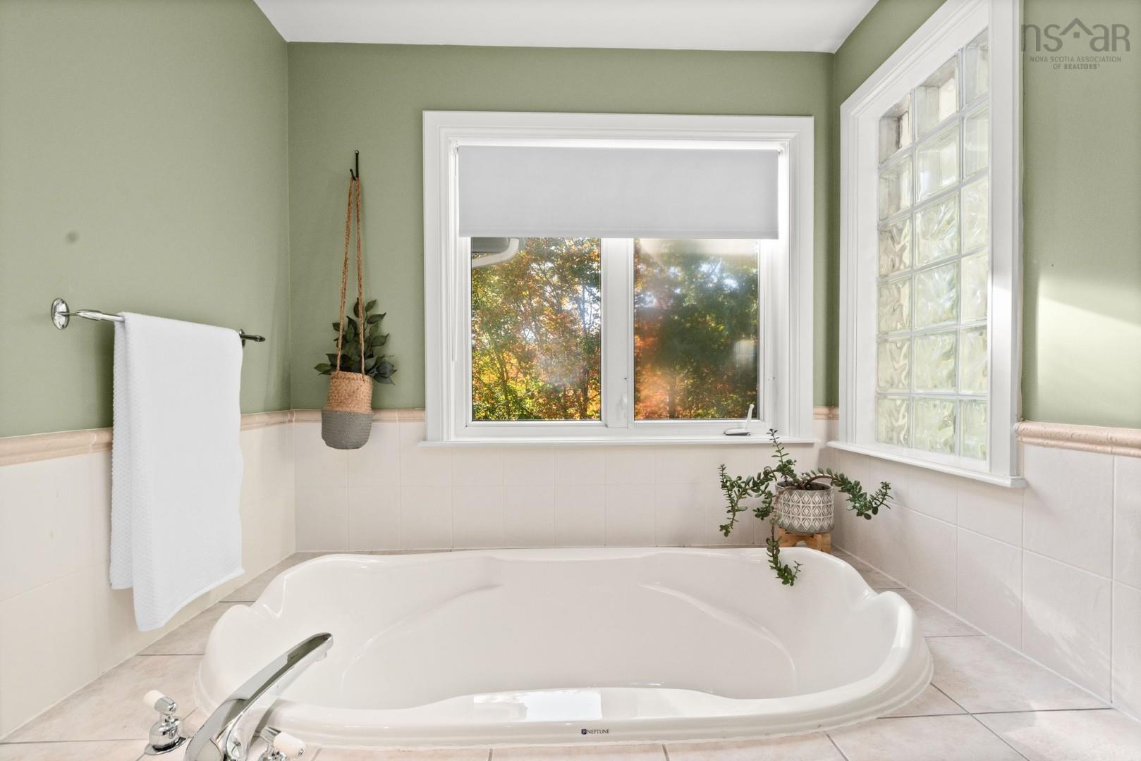 15 Merrill Drive, Halifax, NS (MLS 202525774)