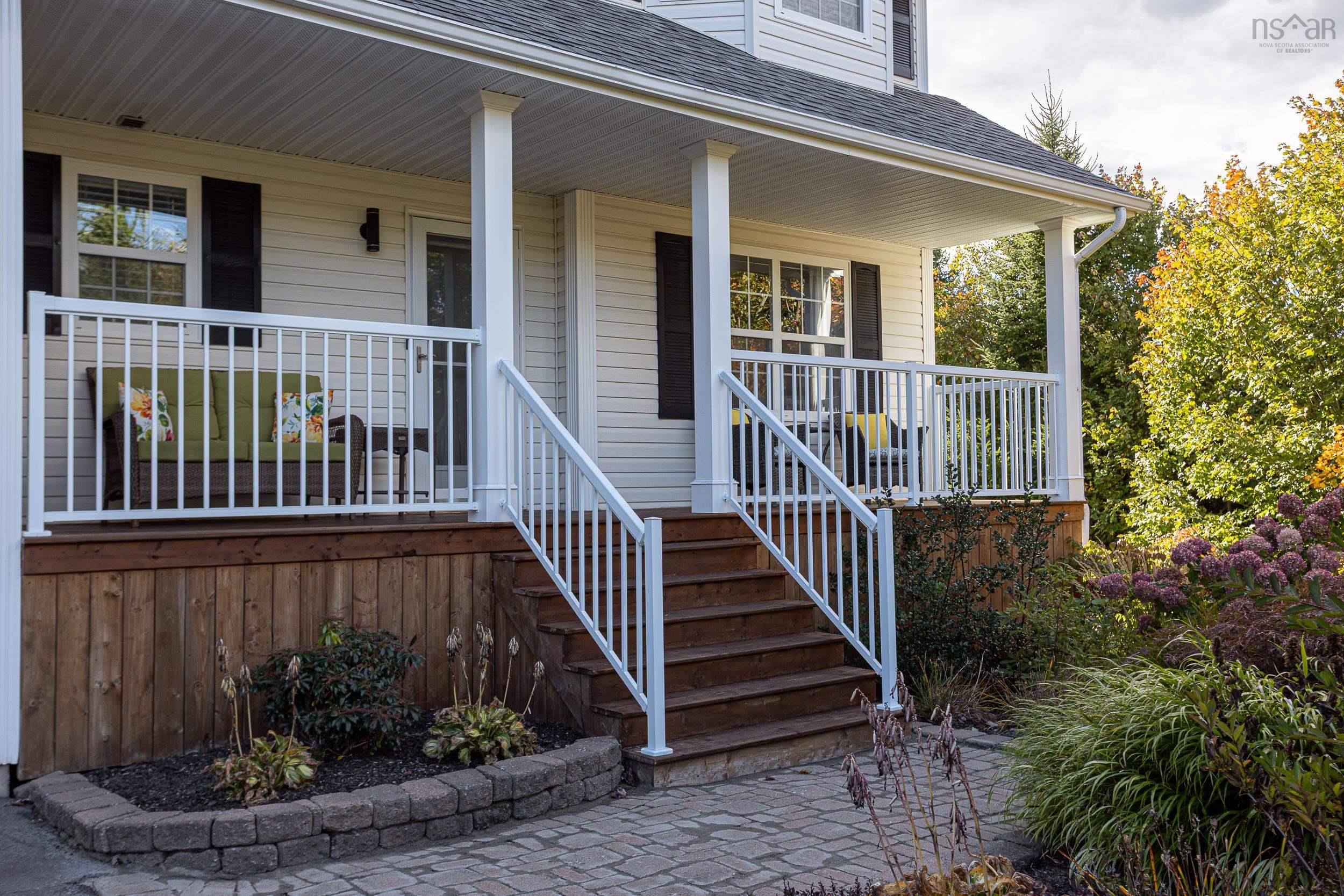 55 Summit Crescent, Upper Tantallon, NS (MLS 202525780)