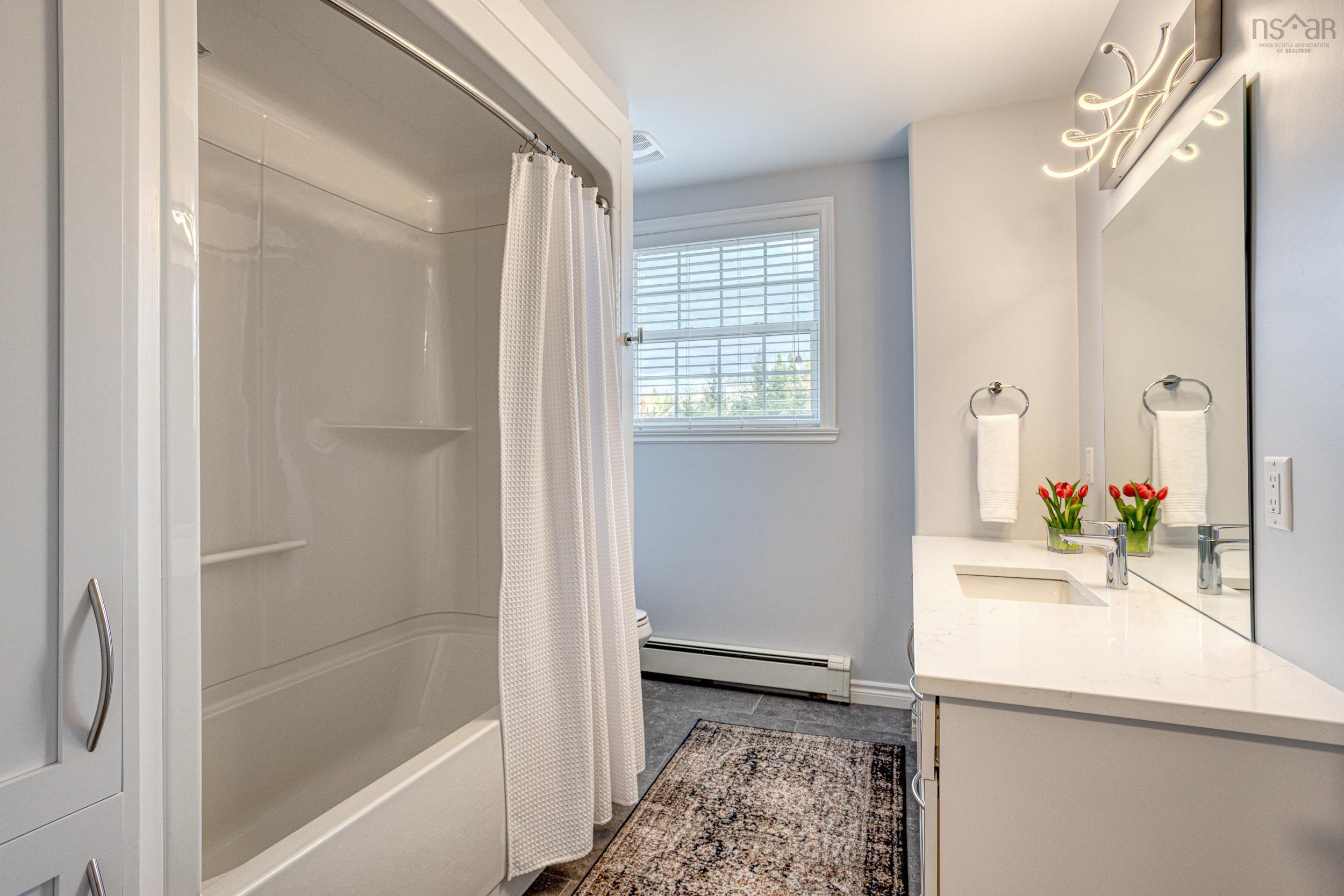 55 Summit Crescent, Upper Tantallon, NS (MLS 202525780)