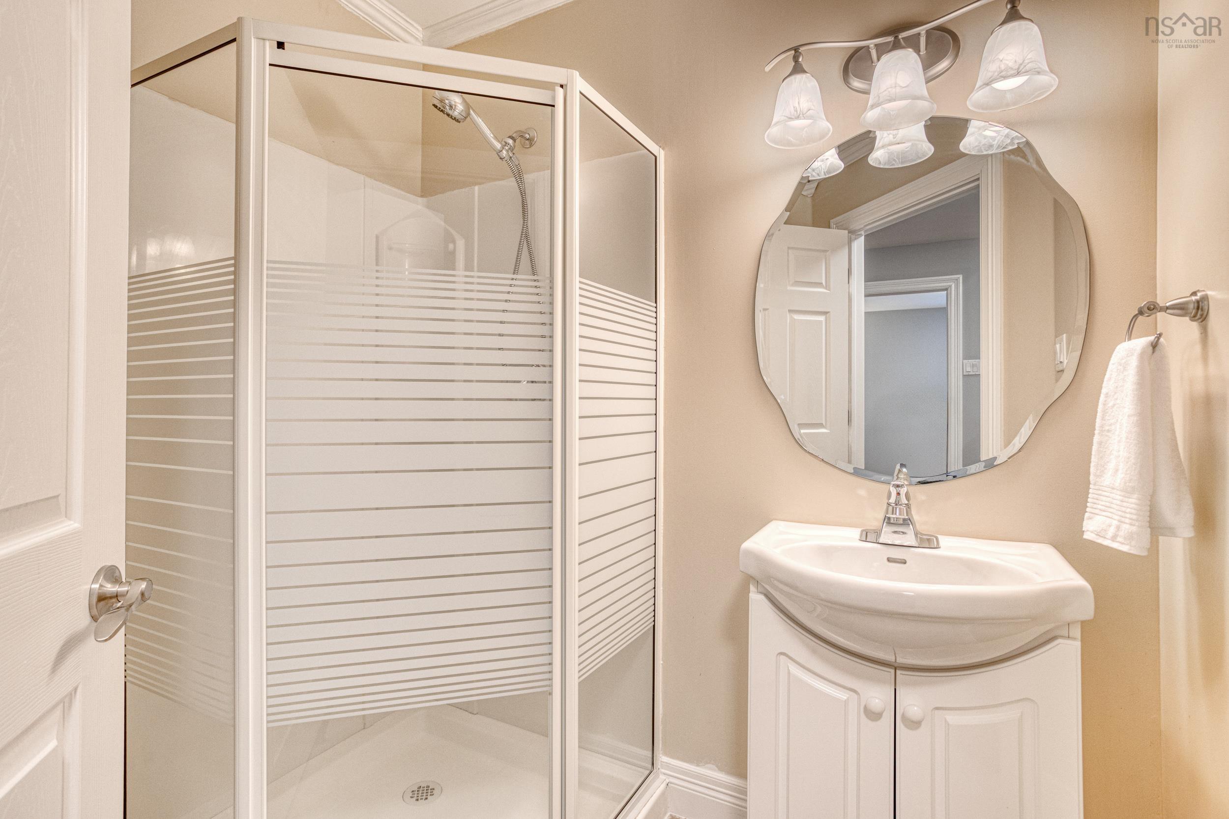 55 Summit Crescent, Upper Tantallon, NS (MLS 202525780)