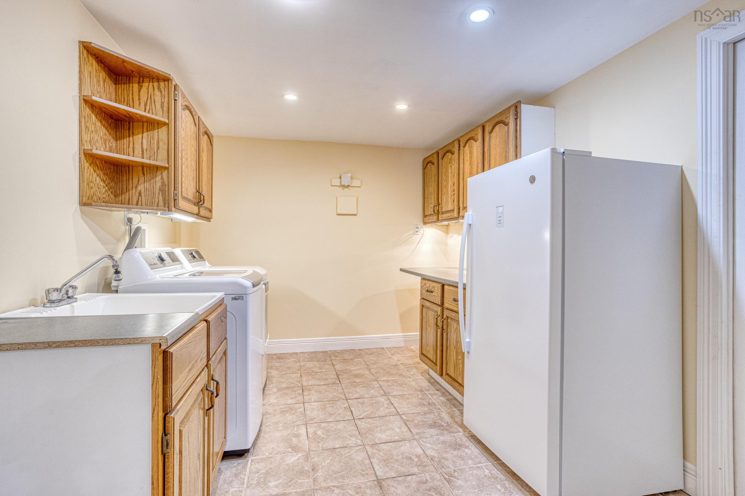 55 Summit Crescent, Upper Tantallon, NS (MLS 202525780)