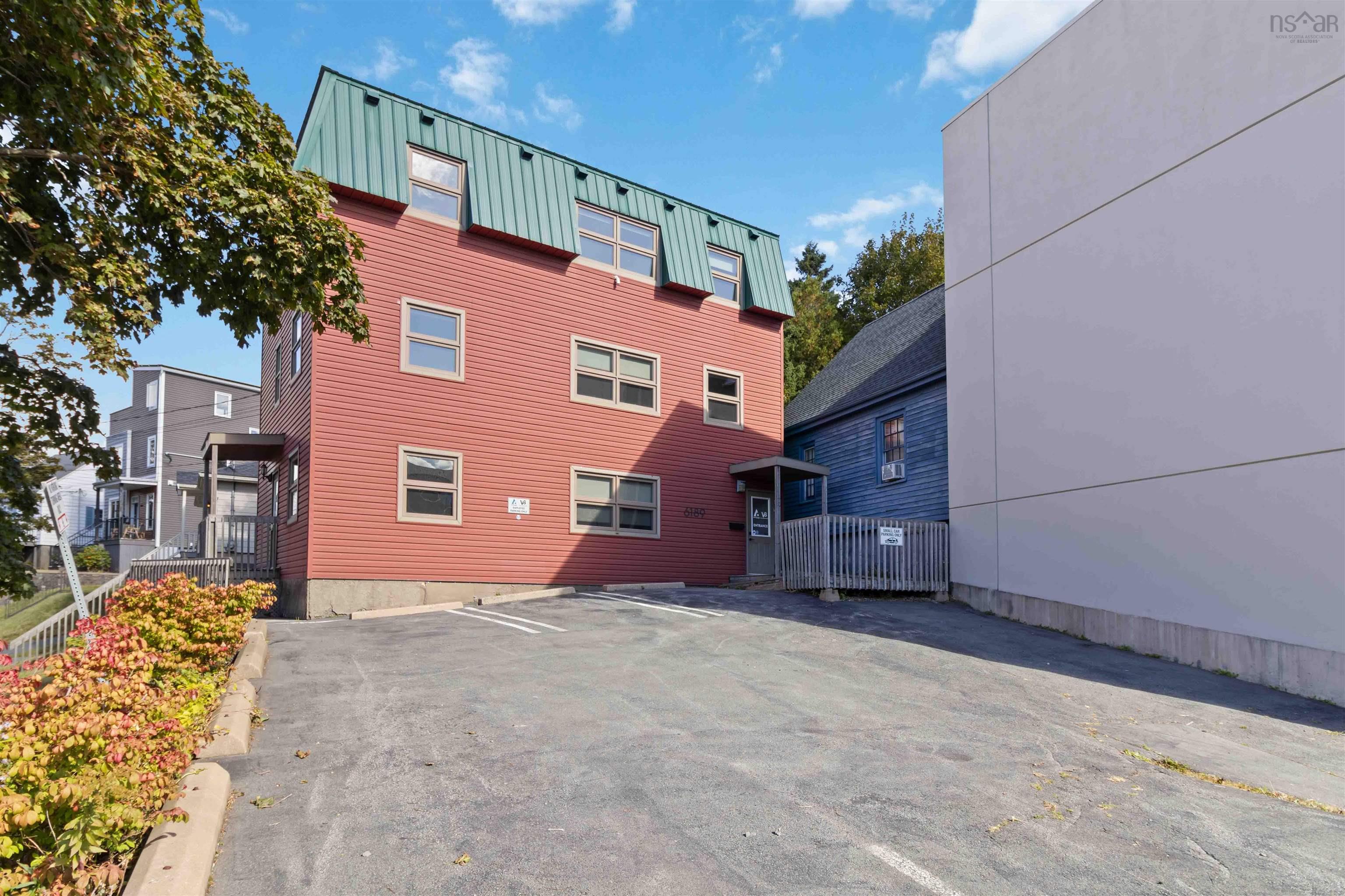 6189 Lady Hammond Road, Halifax, NS (MLS 202525809)