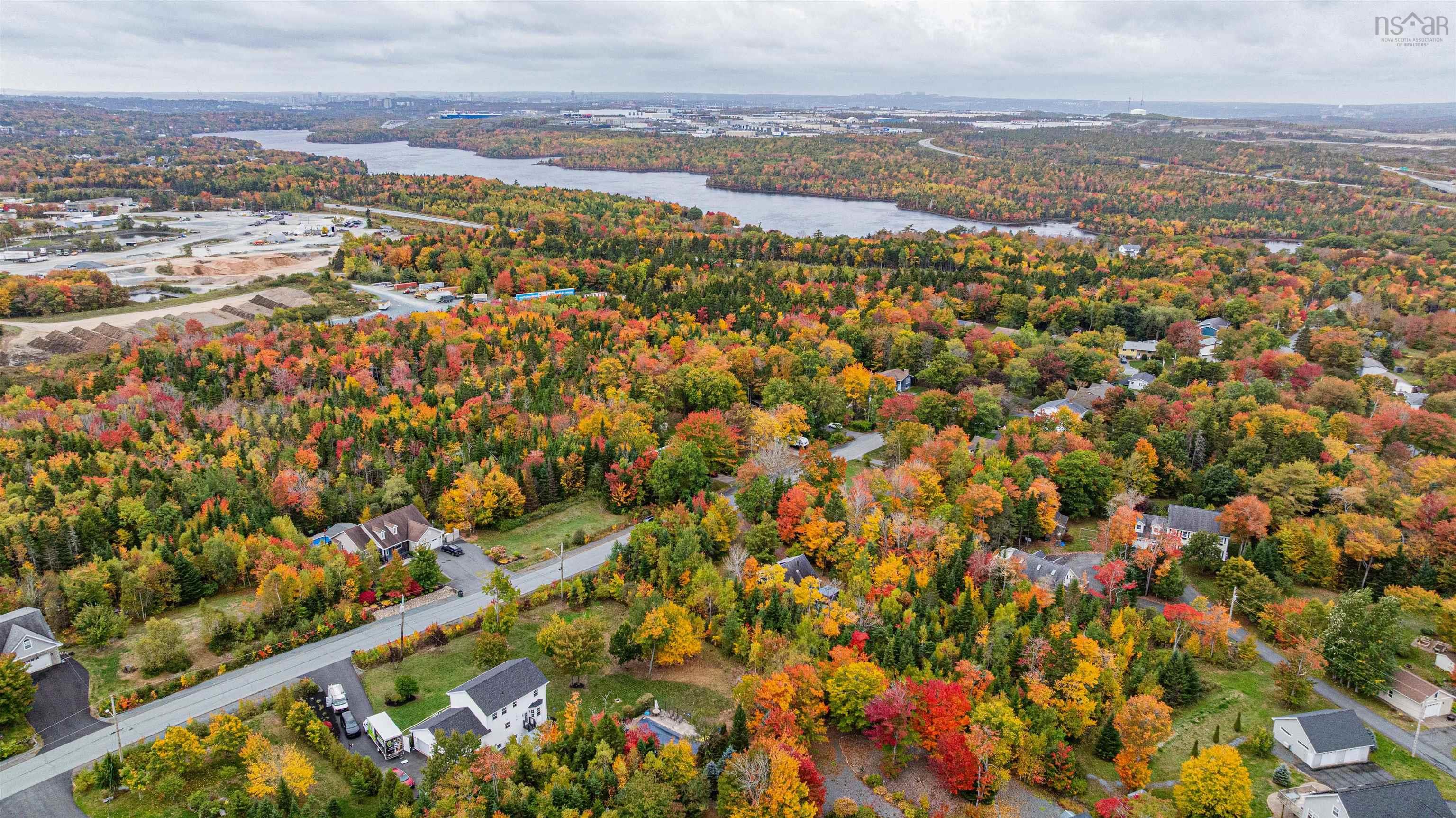 42 Andrea Lynn Avenue, Waverley, NS (MLS 202525827)