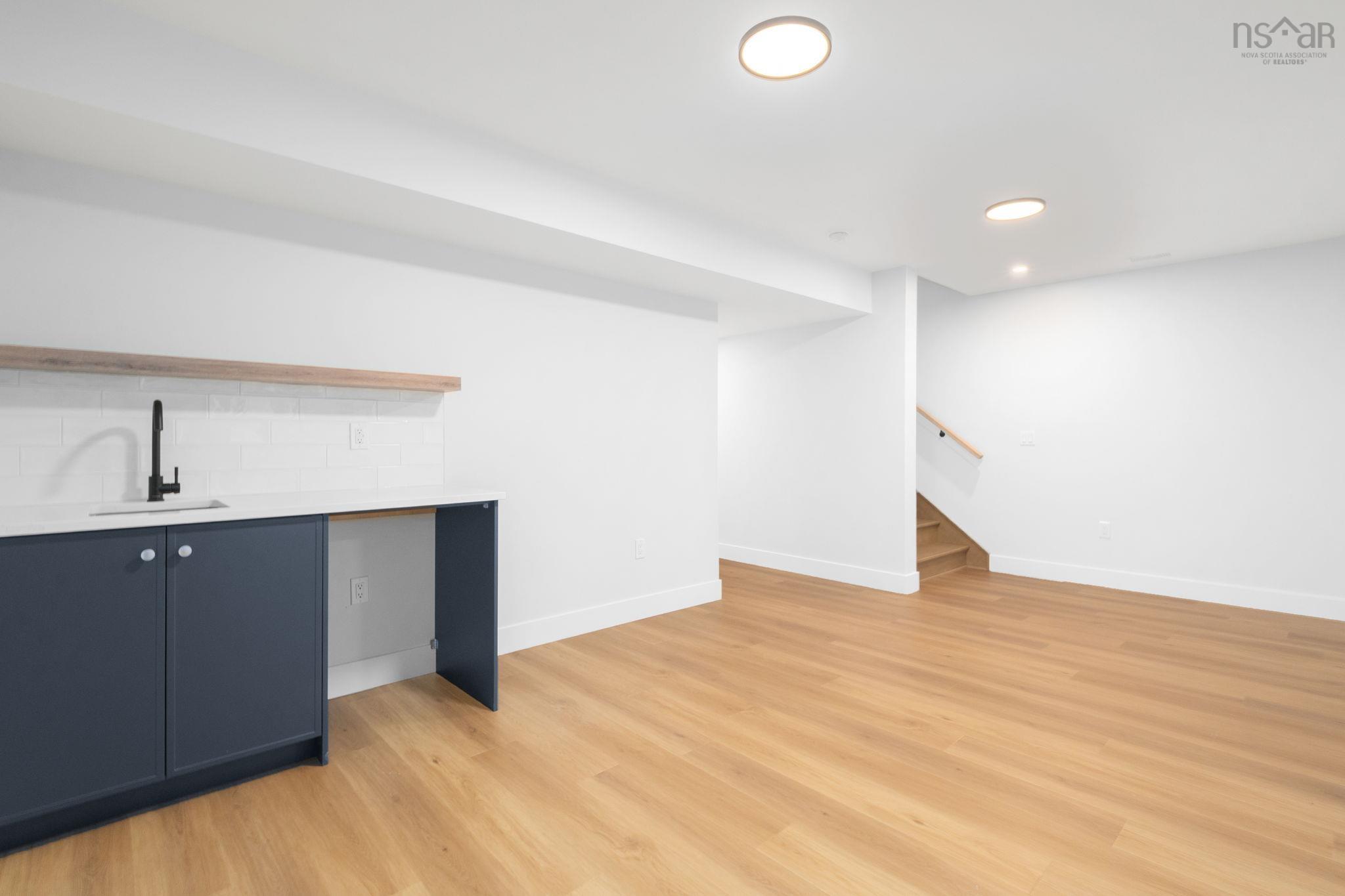 21 Pearlgarden Close, Dartmouth, NS (MLS 202525855)