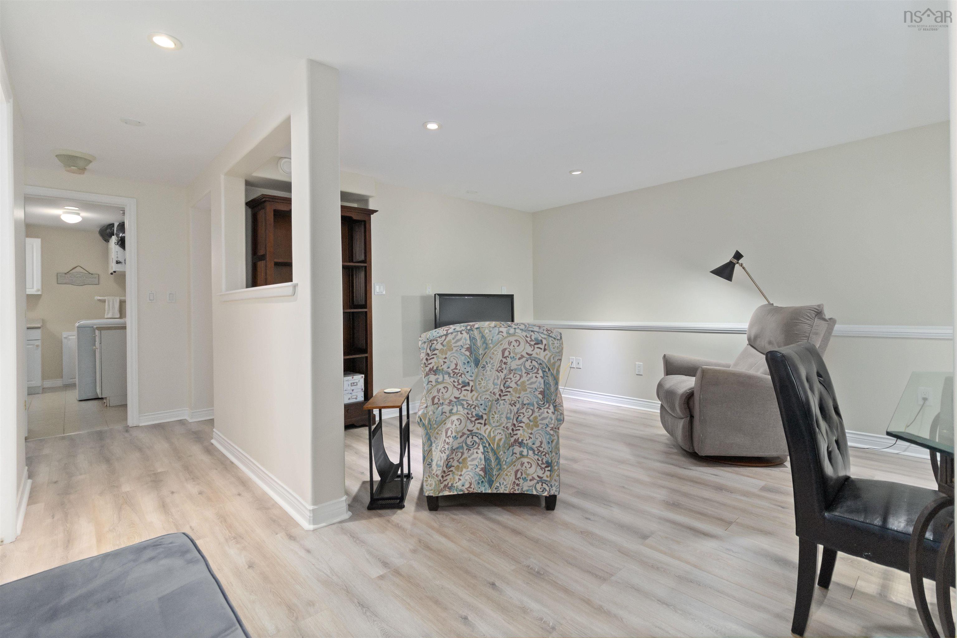 5 Roxham Close, Halifax, NS (MLS 202525876)