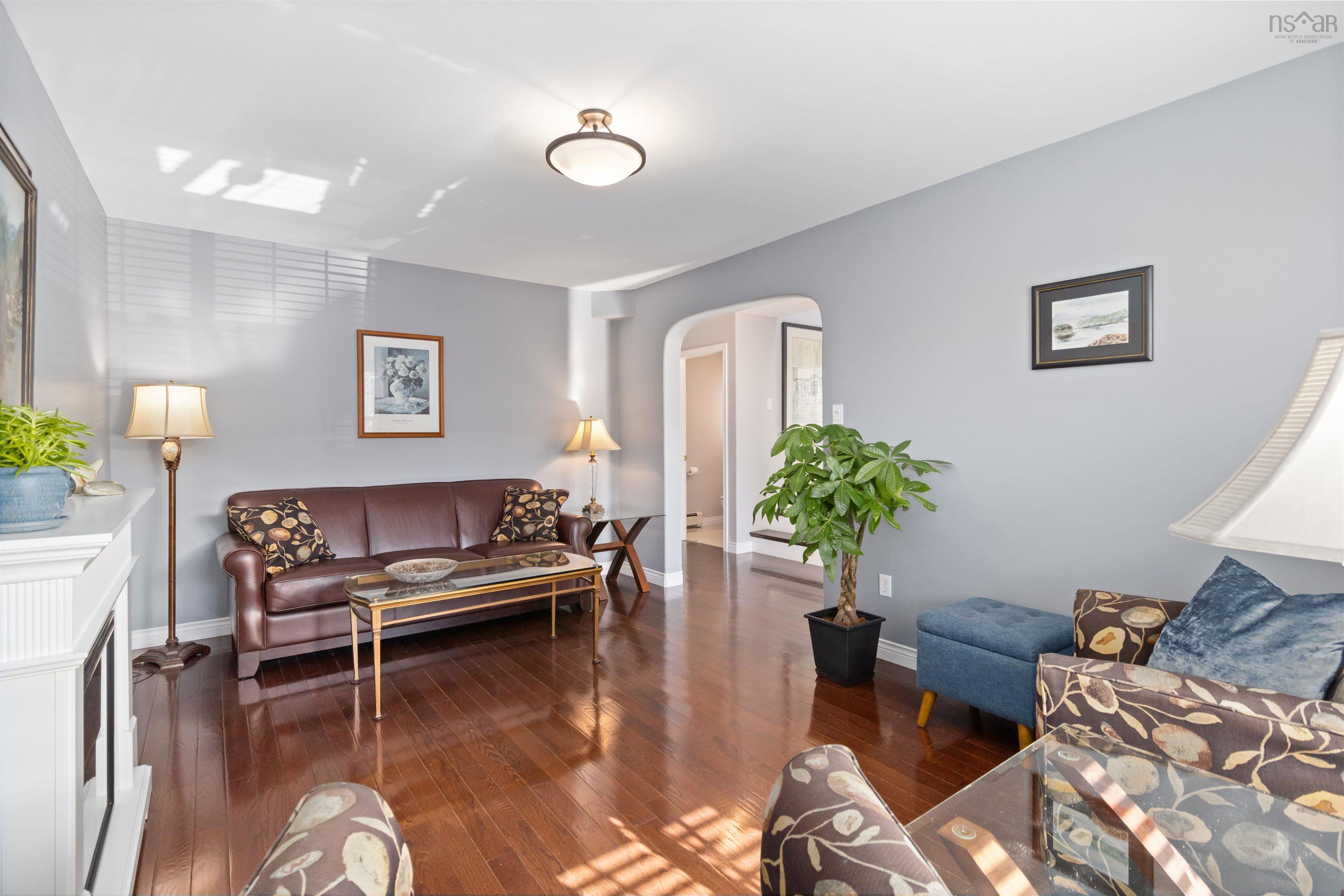 5 Roxham Close, Halifax, NS (MLS 202525876)