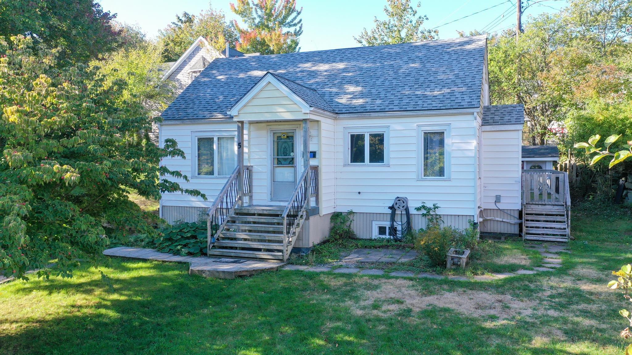 5 Bonaventure Drive, Halifax, NS (MLS® 202525892)