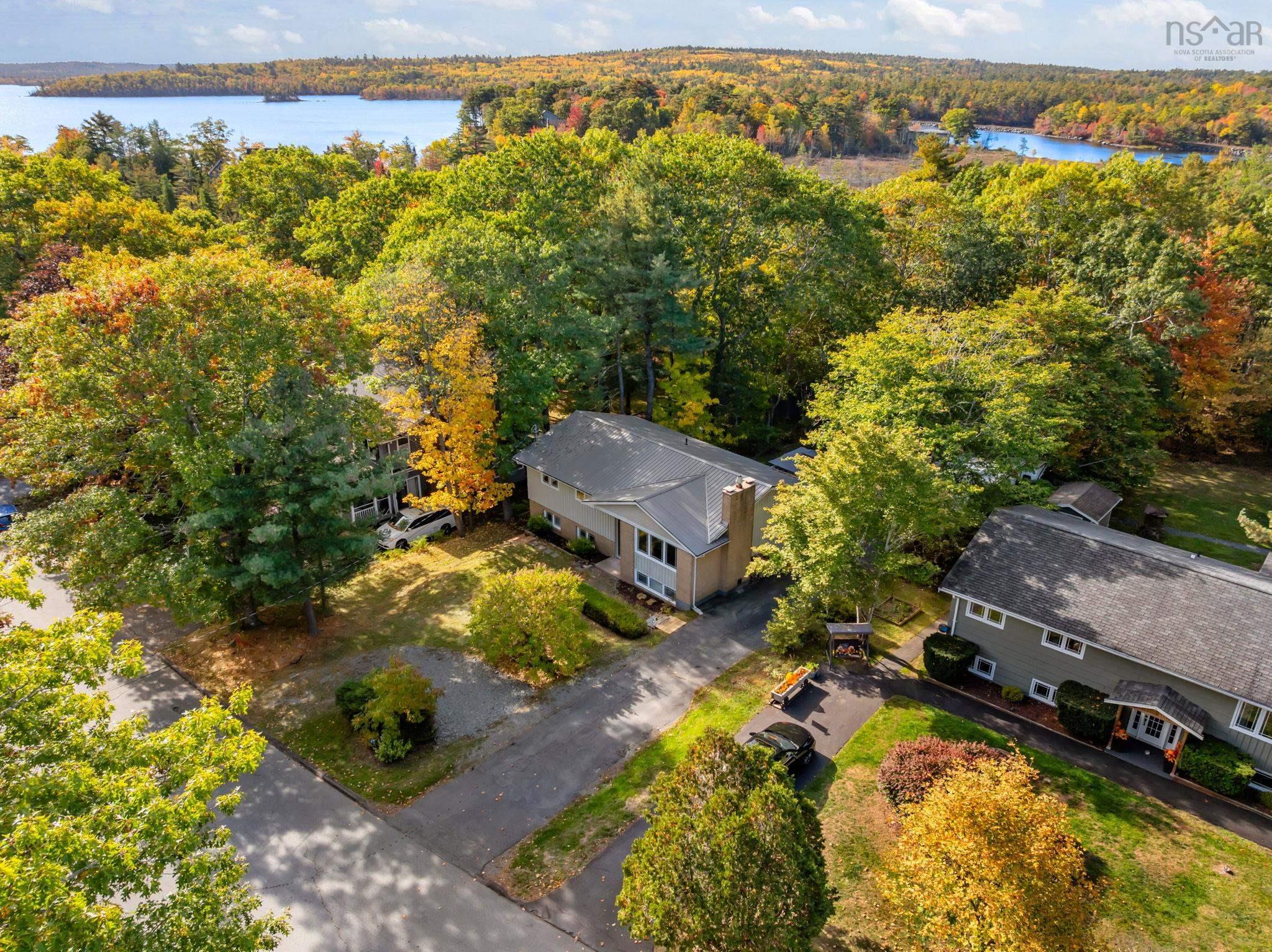 79 Ridge Avenue, Waverley, NS (MLS 202525910)