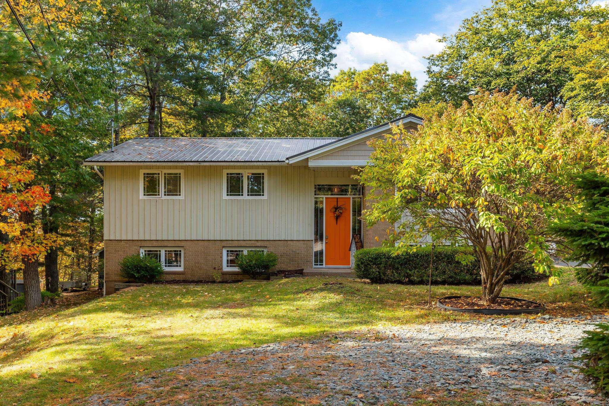 79 Ridge Avenue, Waverley, NS (MLS 202525910)