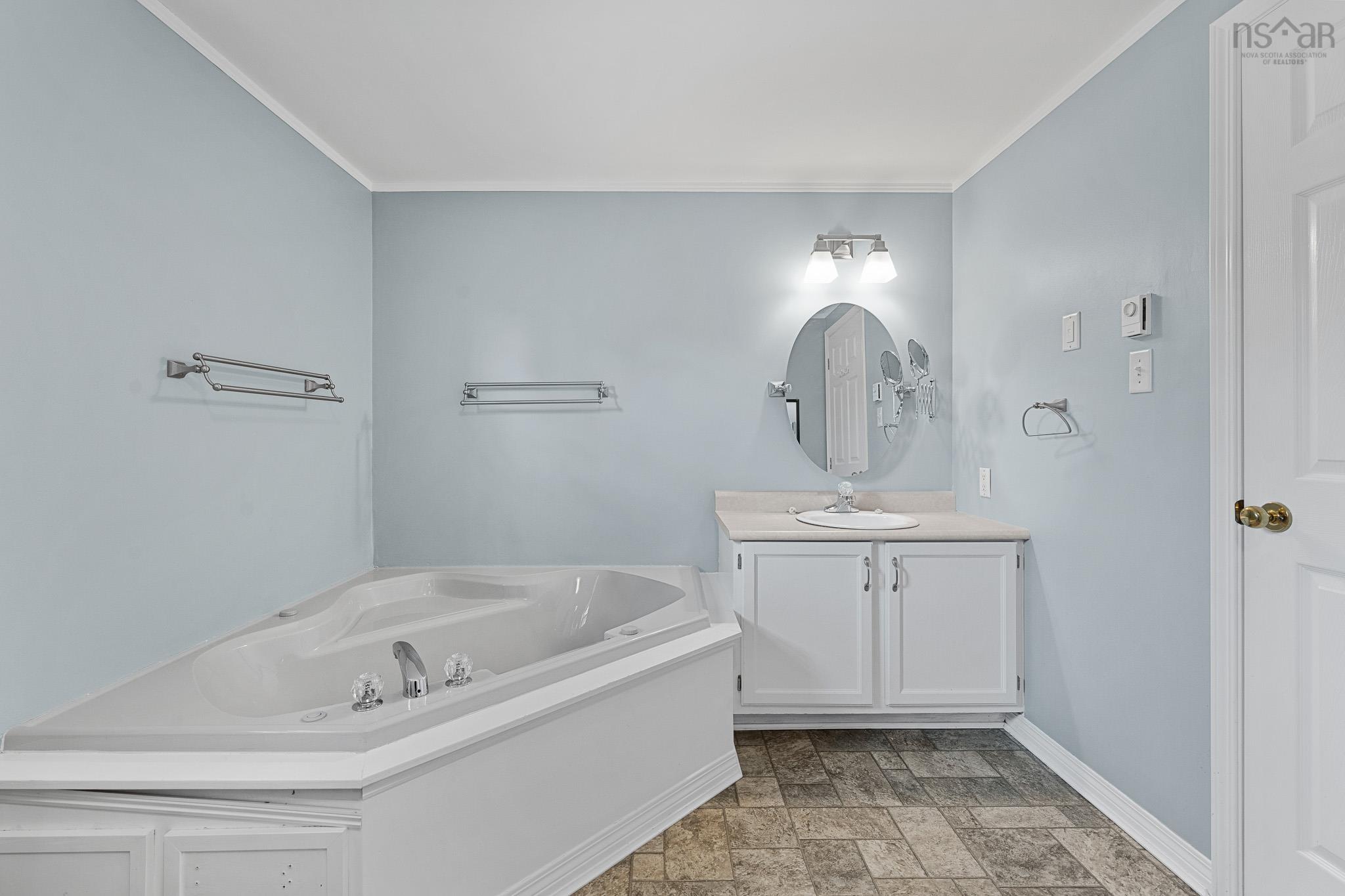 13 Eighth Street, Lucasville, NS (MLS 202525921)