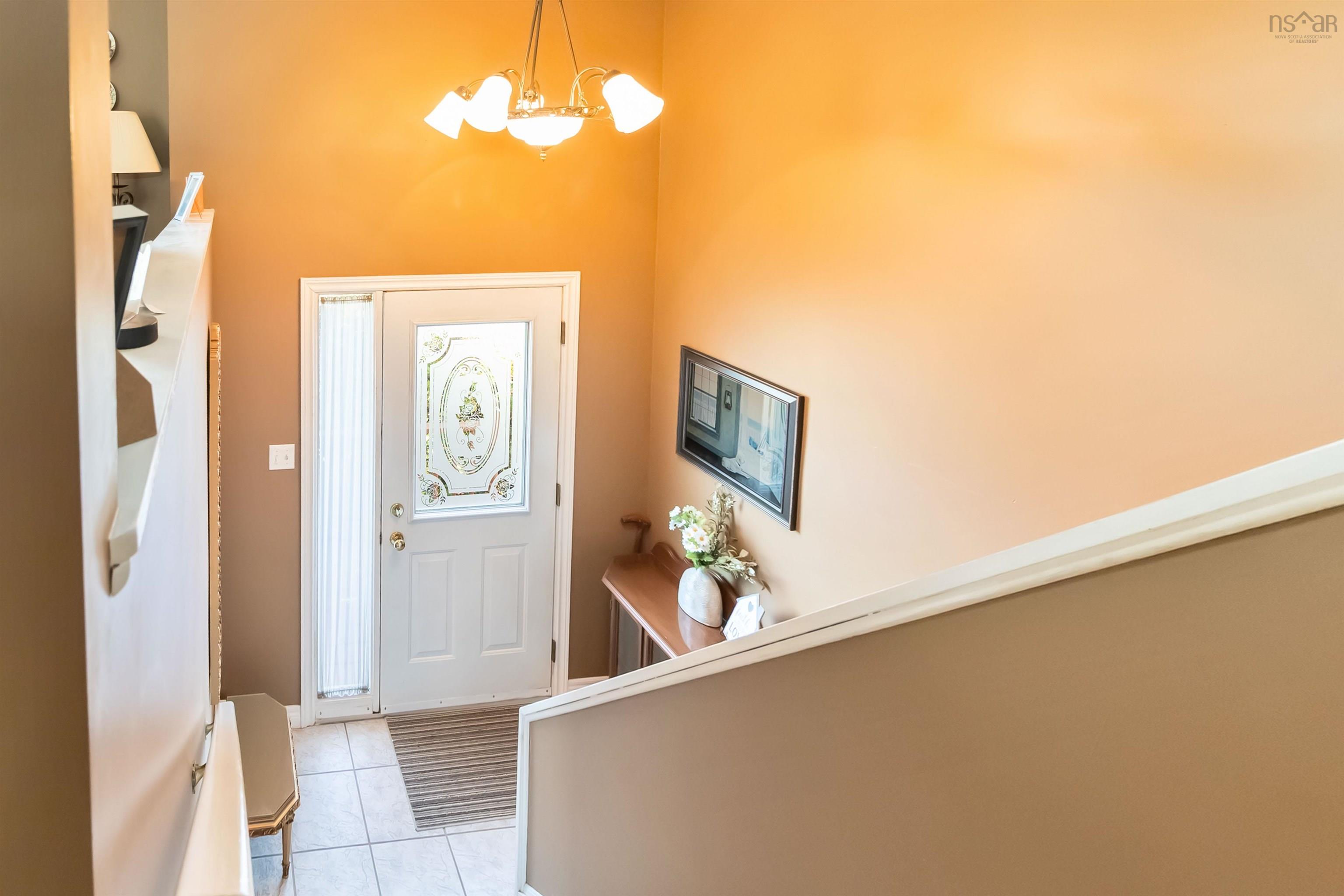 45 Grove Avenue, Beaver Bank, NS (MLS 202525922)