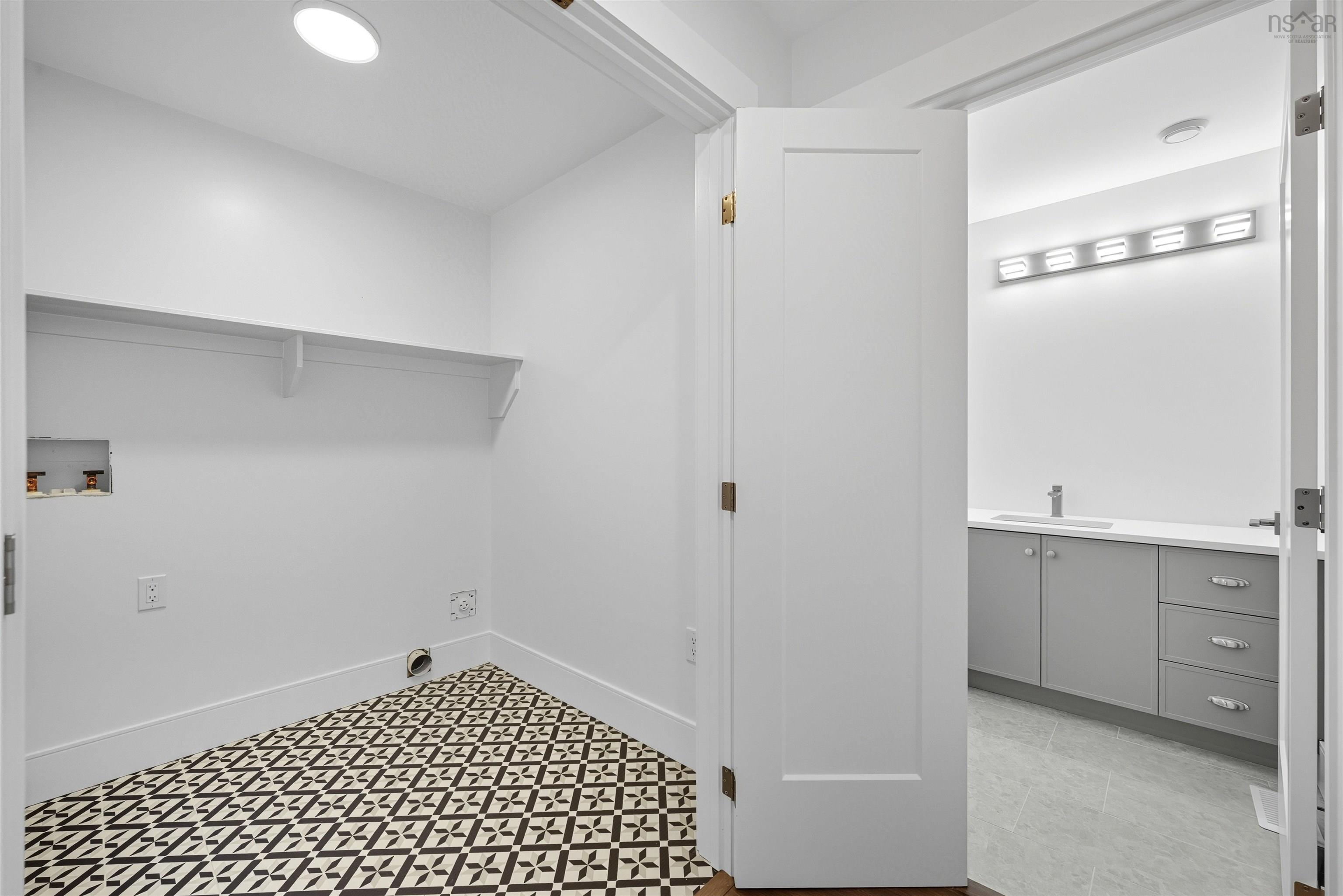 17 Pearlgarden Close, Dartmouth, NS (MLS 202525942)