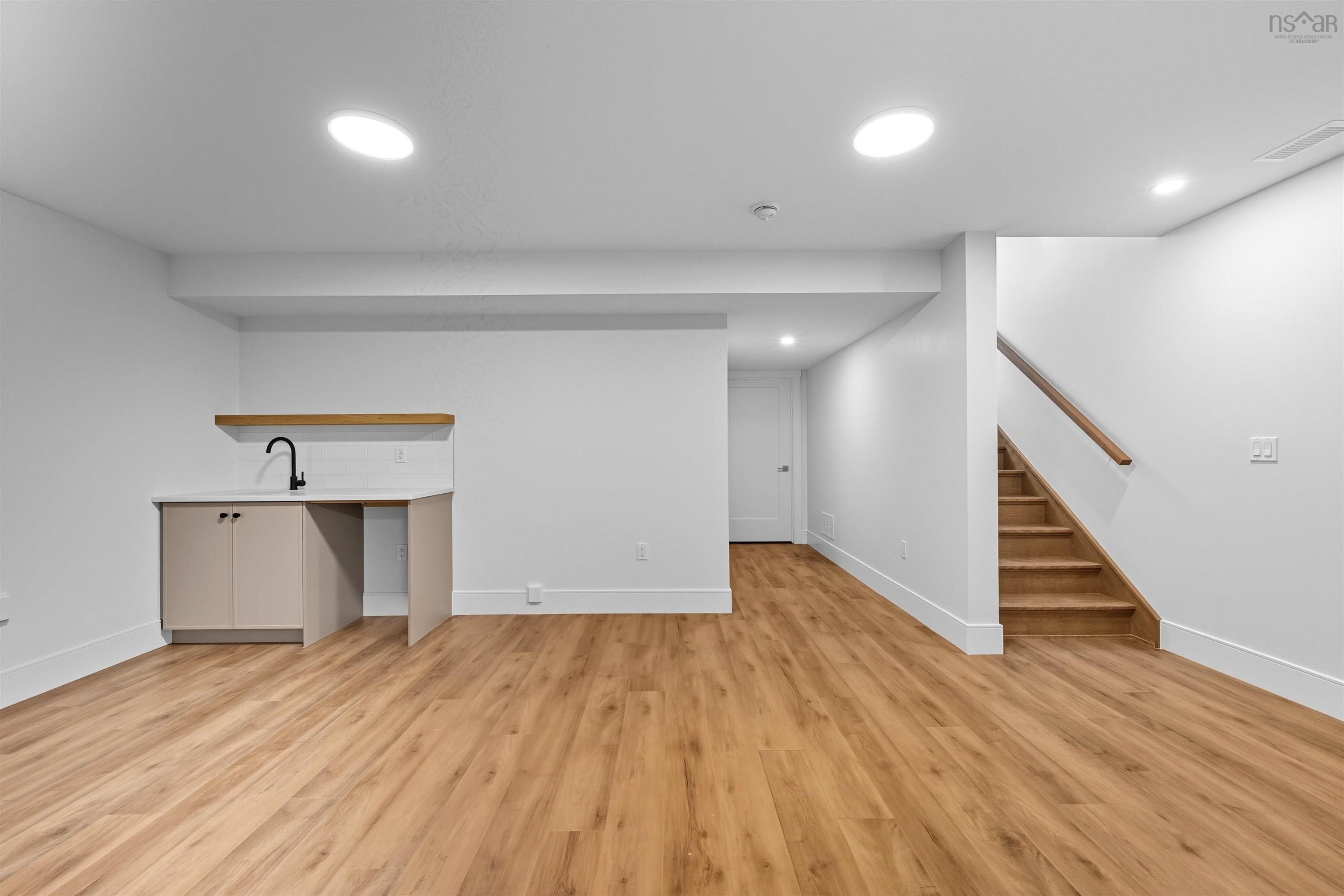 17 Pearlgarden Close, Dartmouth, NS (MLS 202525942)