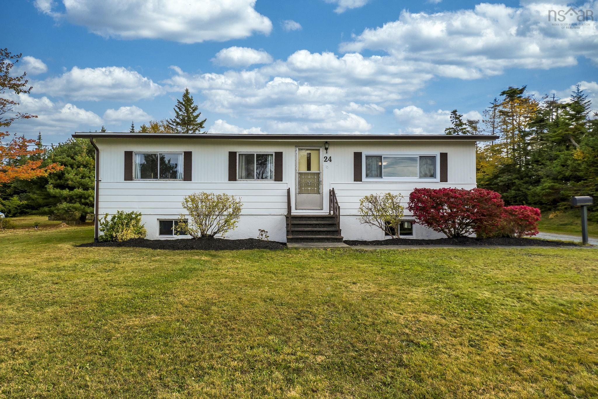 24 Moore Drive, Lawrencetown, NS (MLS® 202525967)