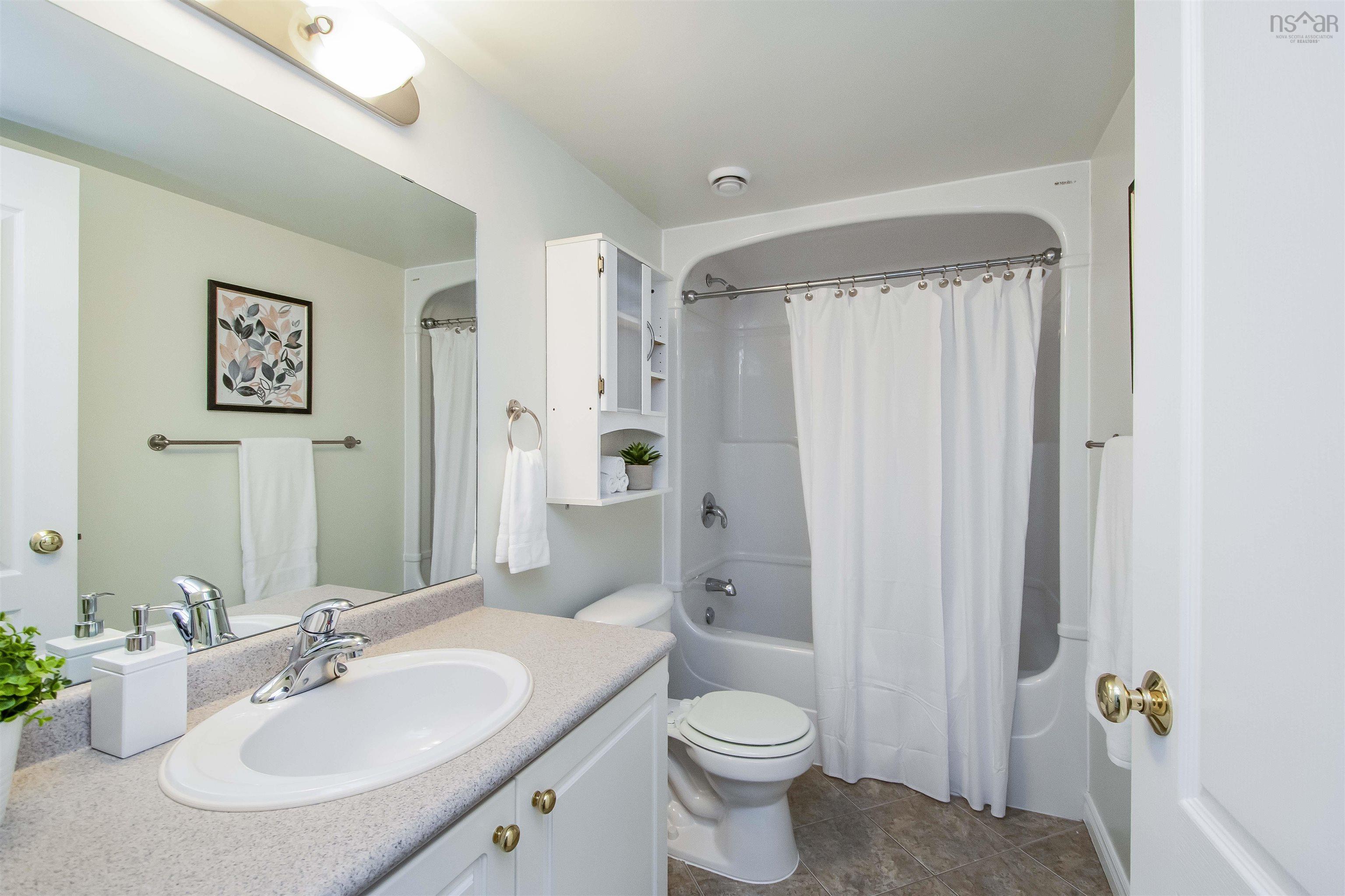 108 40 Regency Park Drive Drive, Halifax, NS (MLS 202525996)