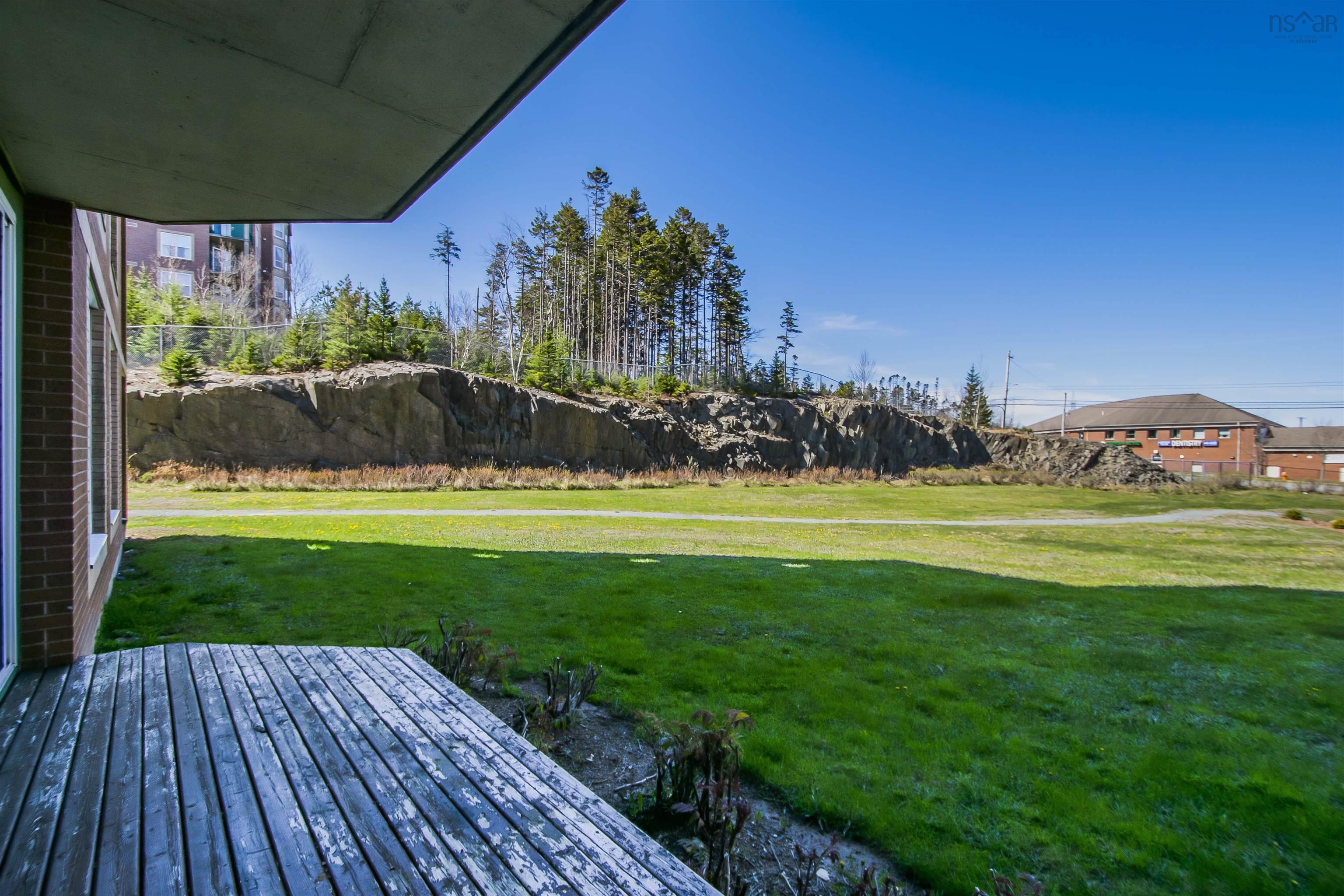 108 40 Regency Park Drive Drive, Halifax, NS (MLS 202525996)