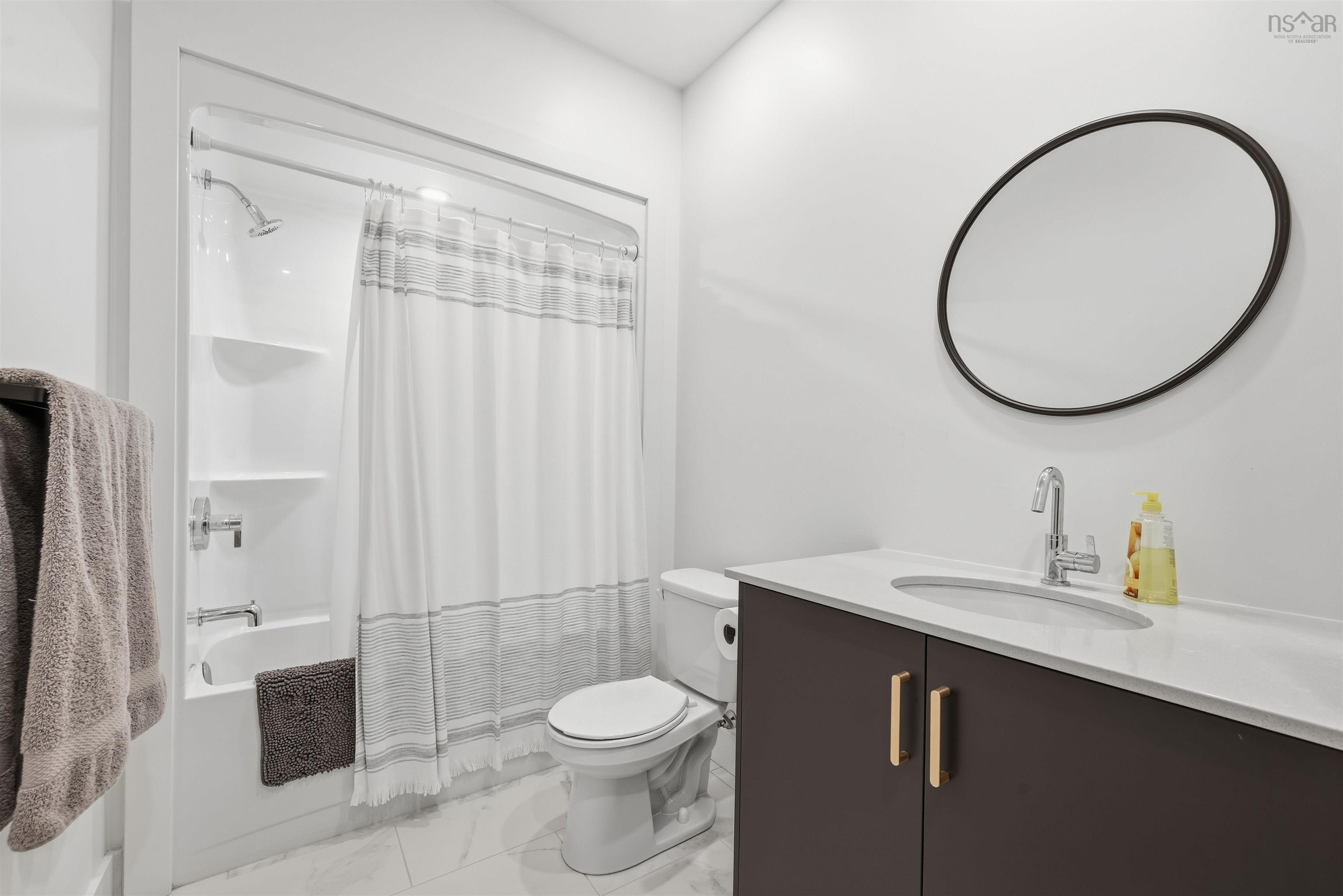 18 Trekker Drive, Bedford, NS (MLS 202525998)