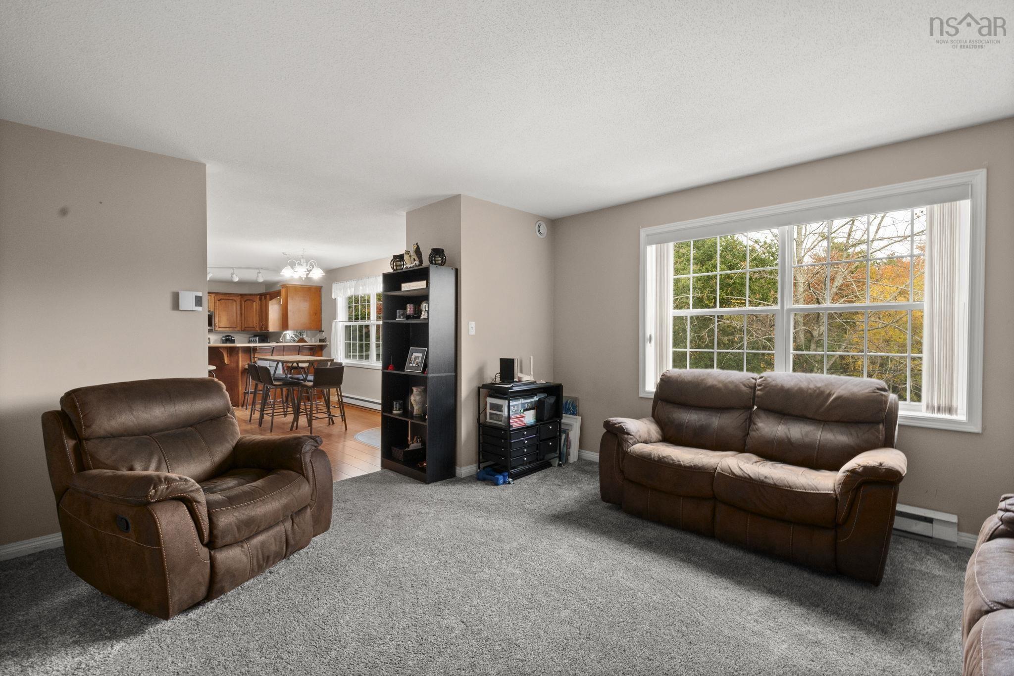 1018 Beaver Bank Road, Beaver Bank, NS (MLS 202526003)