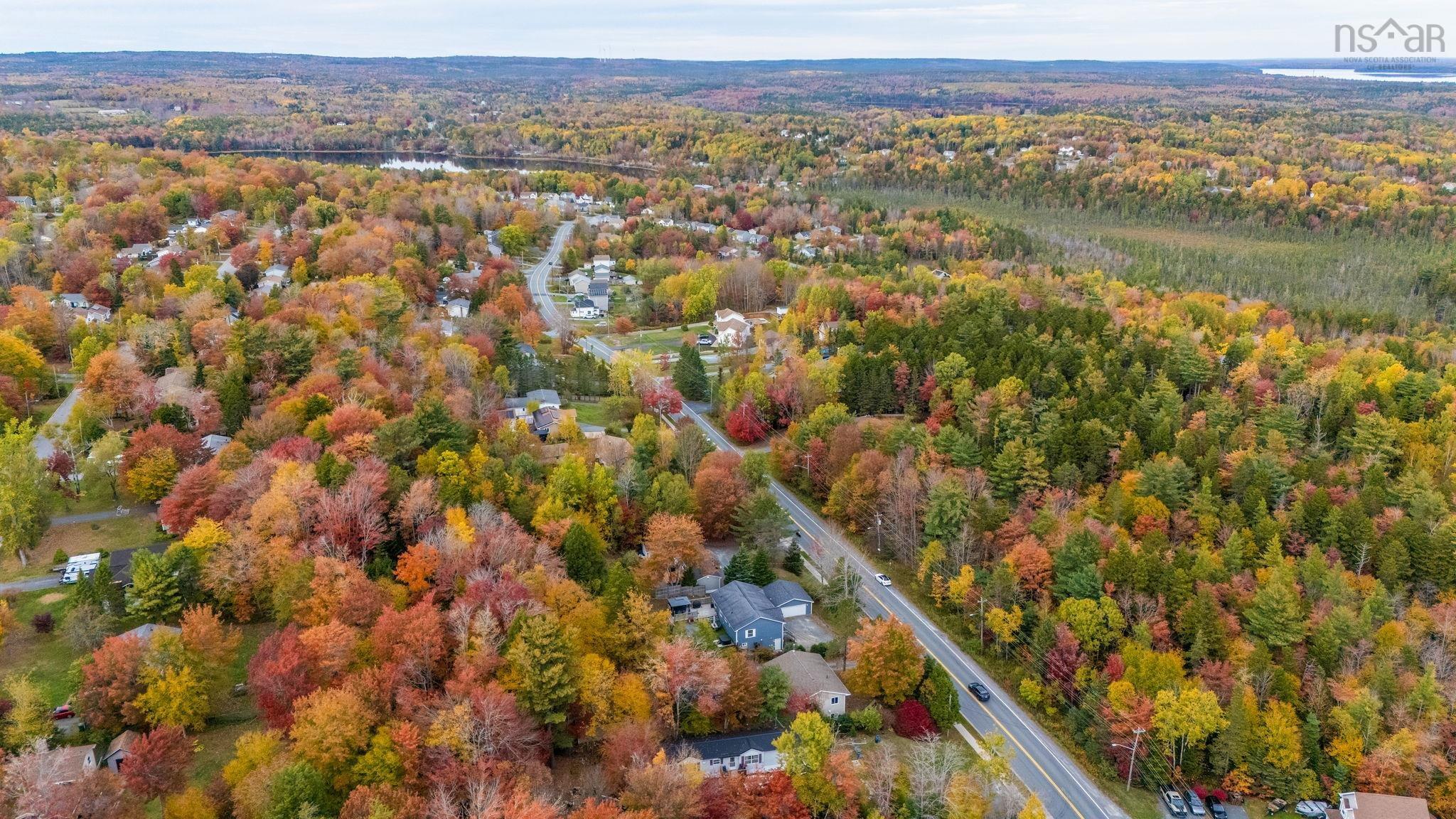 1018 Beaver Bank Road, Beaver Bank, NS (MLS 202526003)