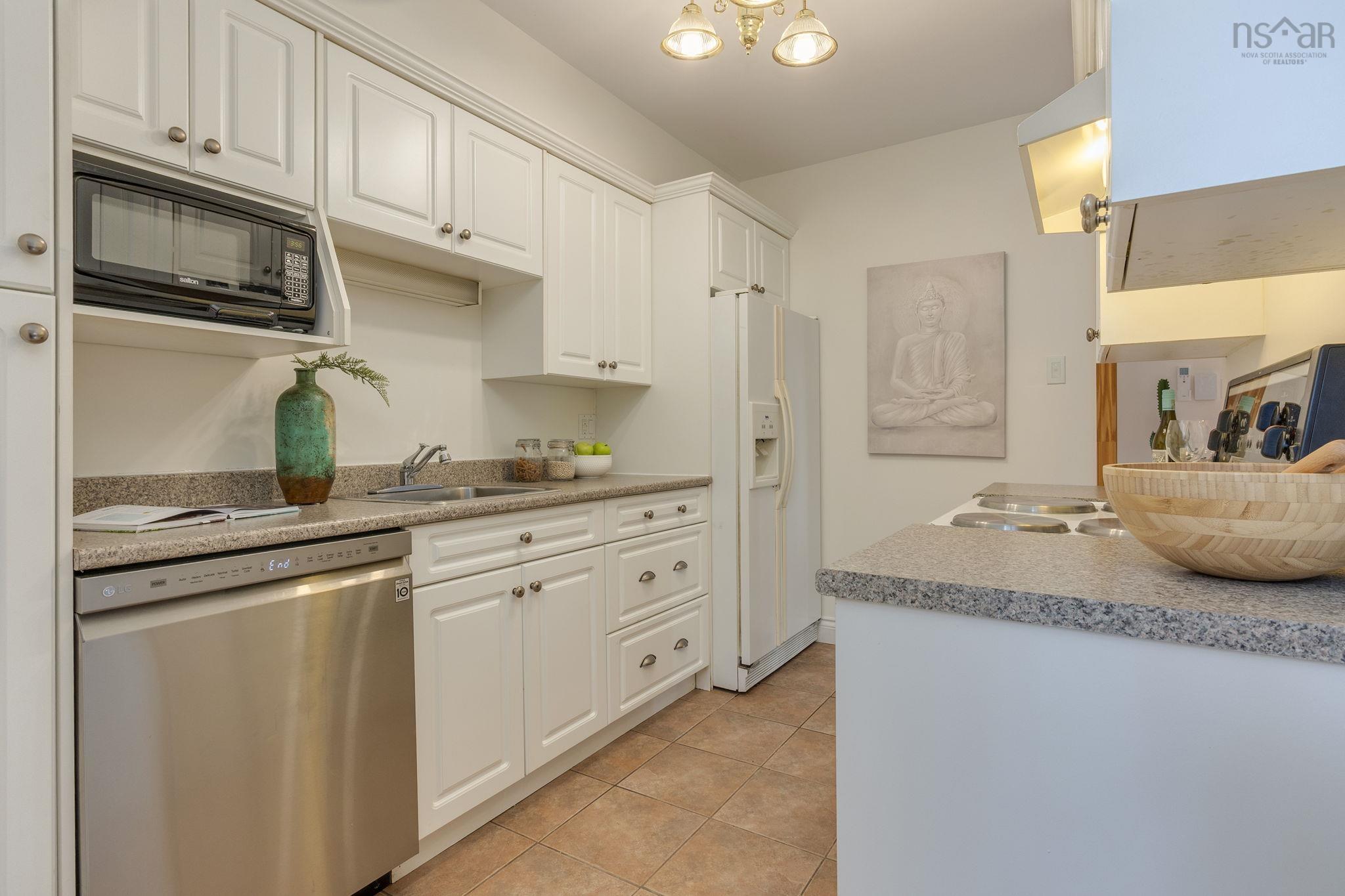 106 67 Farnham Gate Road, Halifax, NS (MLS 202526026)