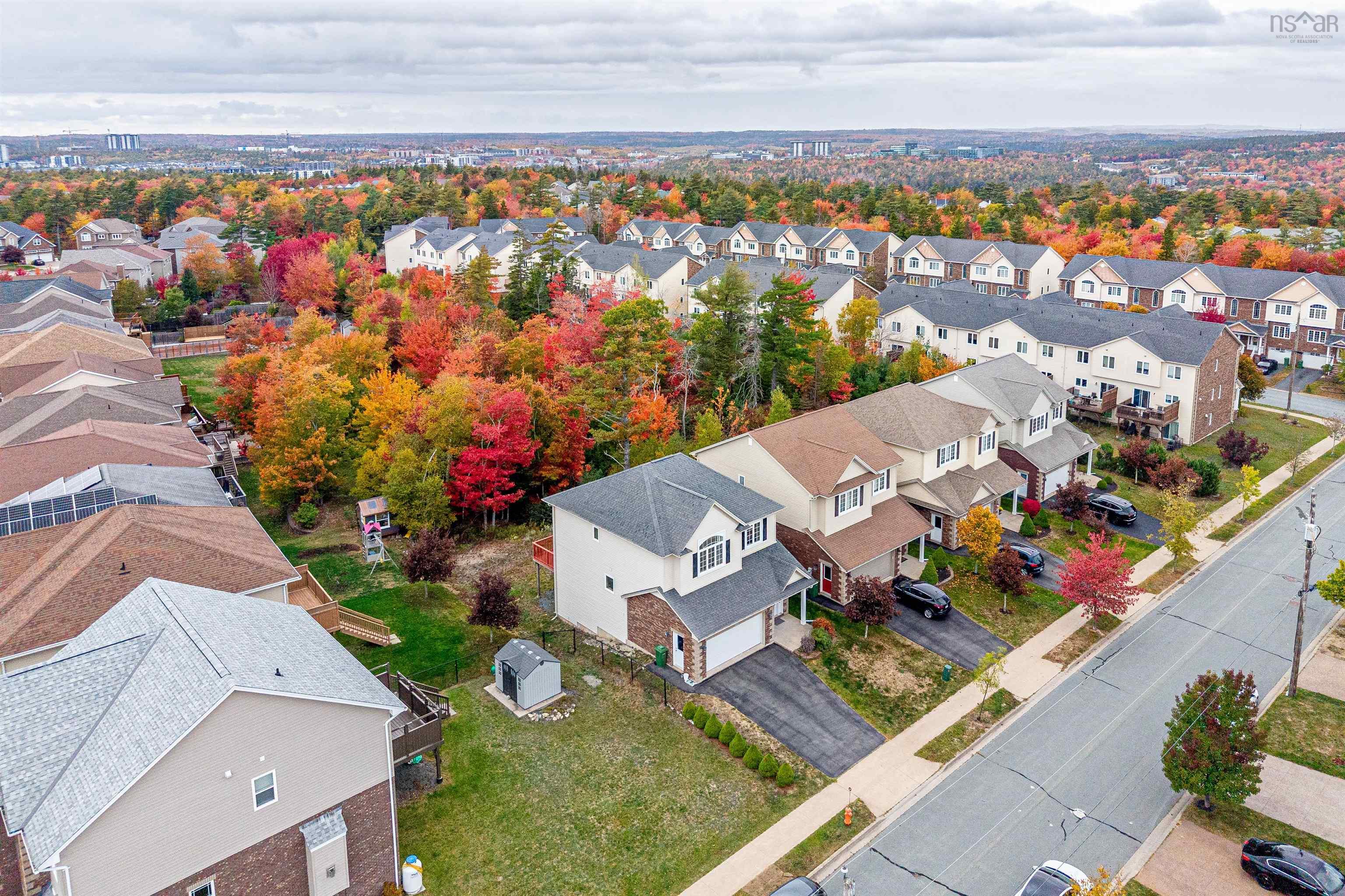 122 Windridge Lane, Bedford South, NS (MLS 202526033)