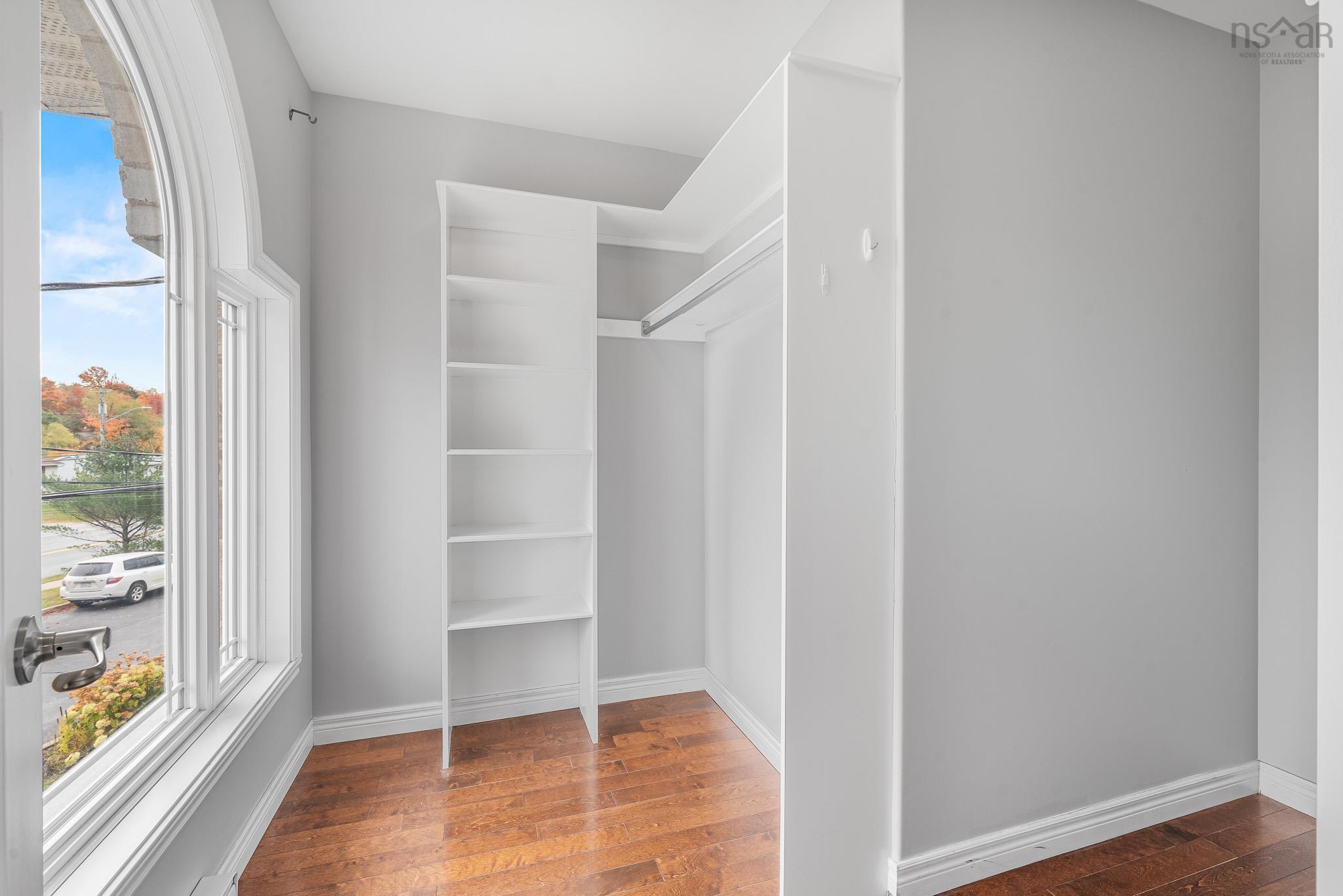 158 Beaver Bank Road, Lower Sackville, NS (MLS 202526061)