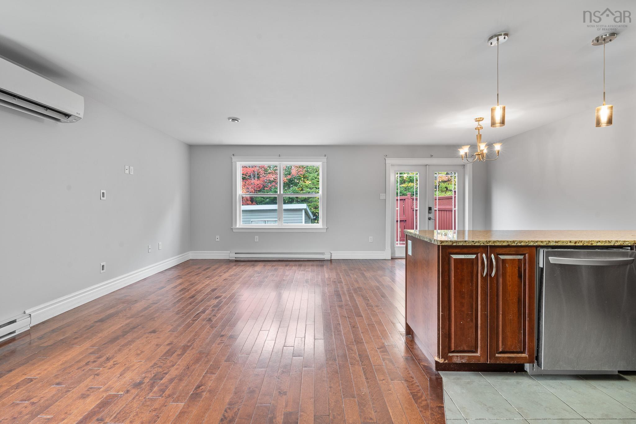 158 Beaver Bank Road, Lower Sackville, NS (MLS 202526061)