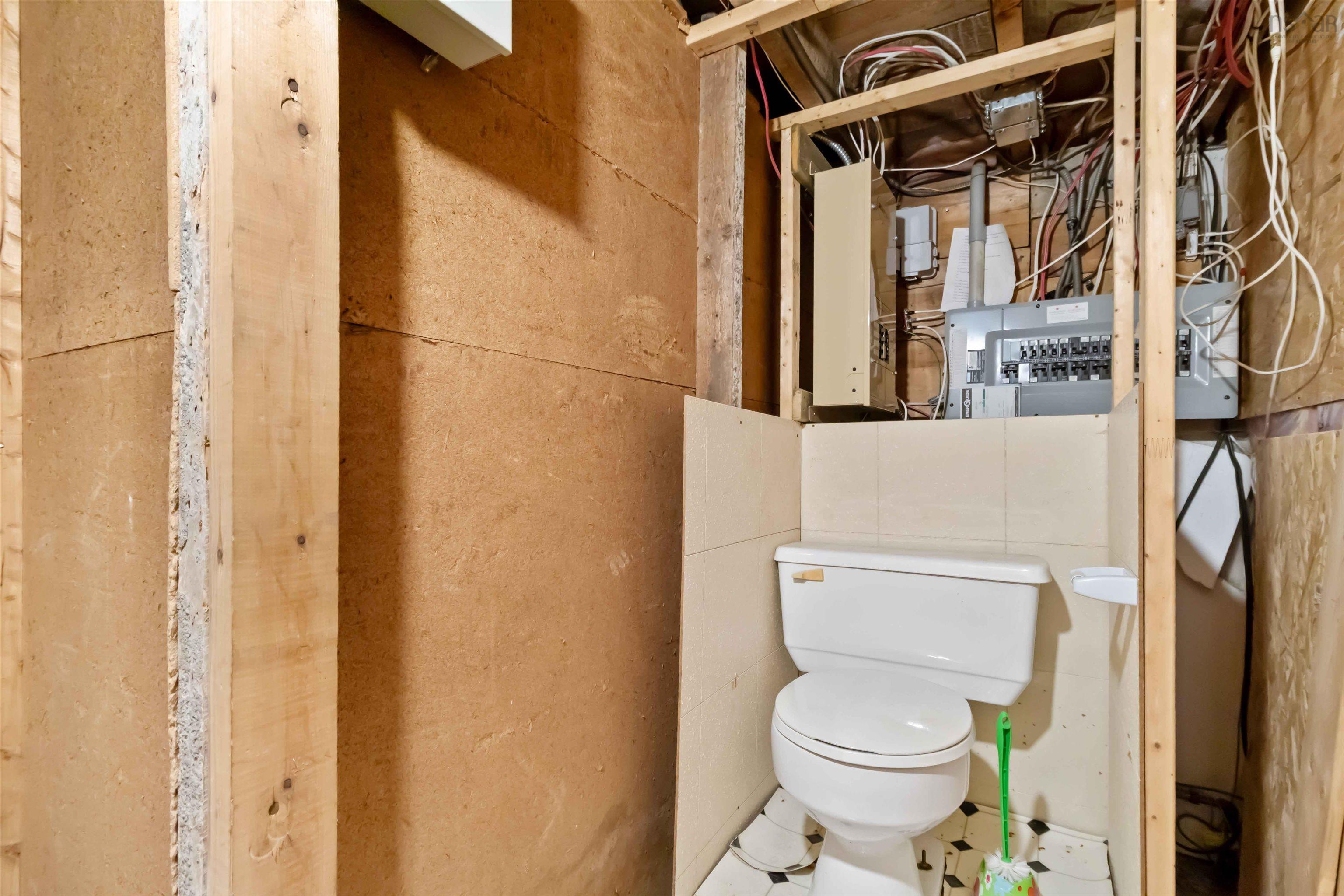 11 Ashdale Avenue, Halifax, NS (MLS 202526079)