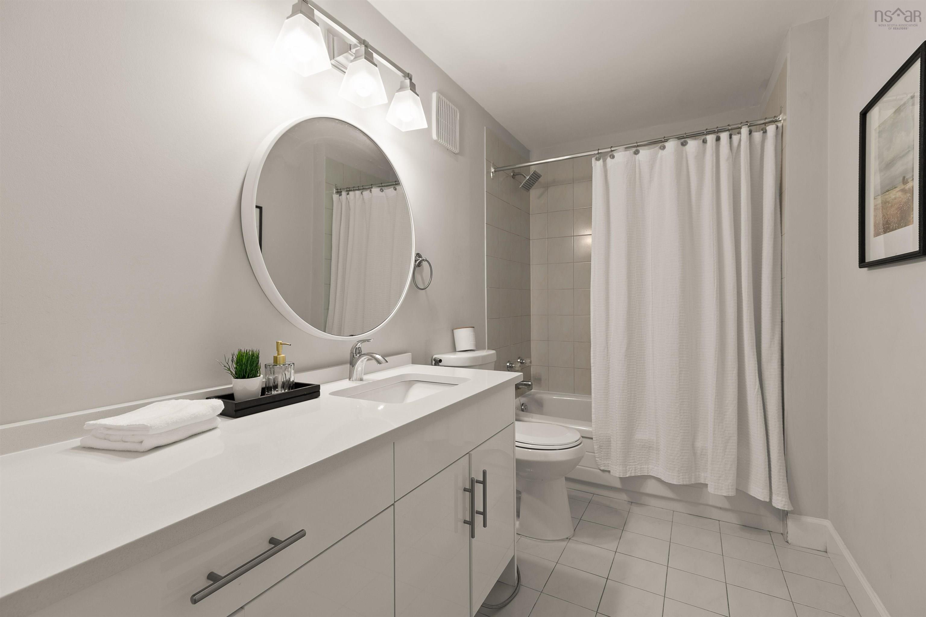 201 Spinnaker Drive, Halifax, NS (MLS 202526092)