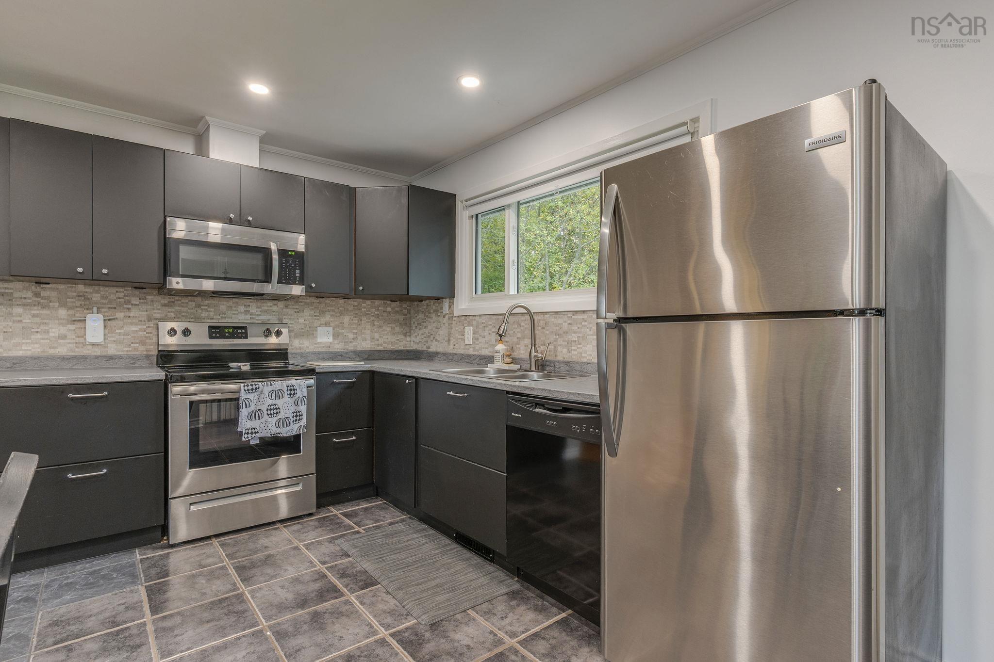 121 Hillsboro Drive, Westphal, NS (MLS 202526098)