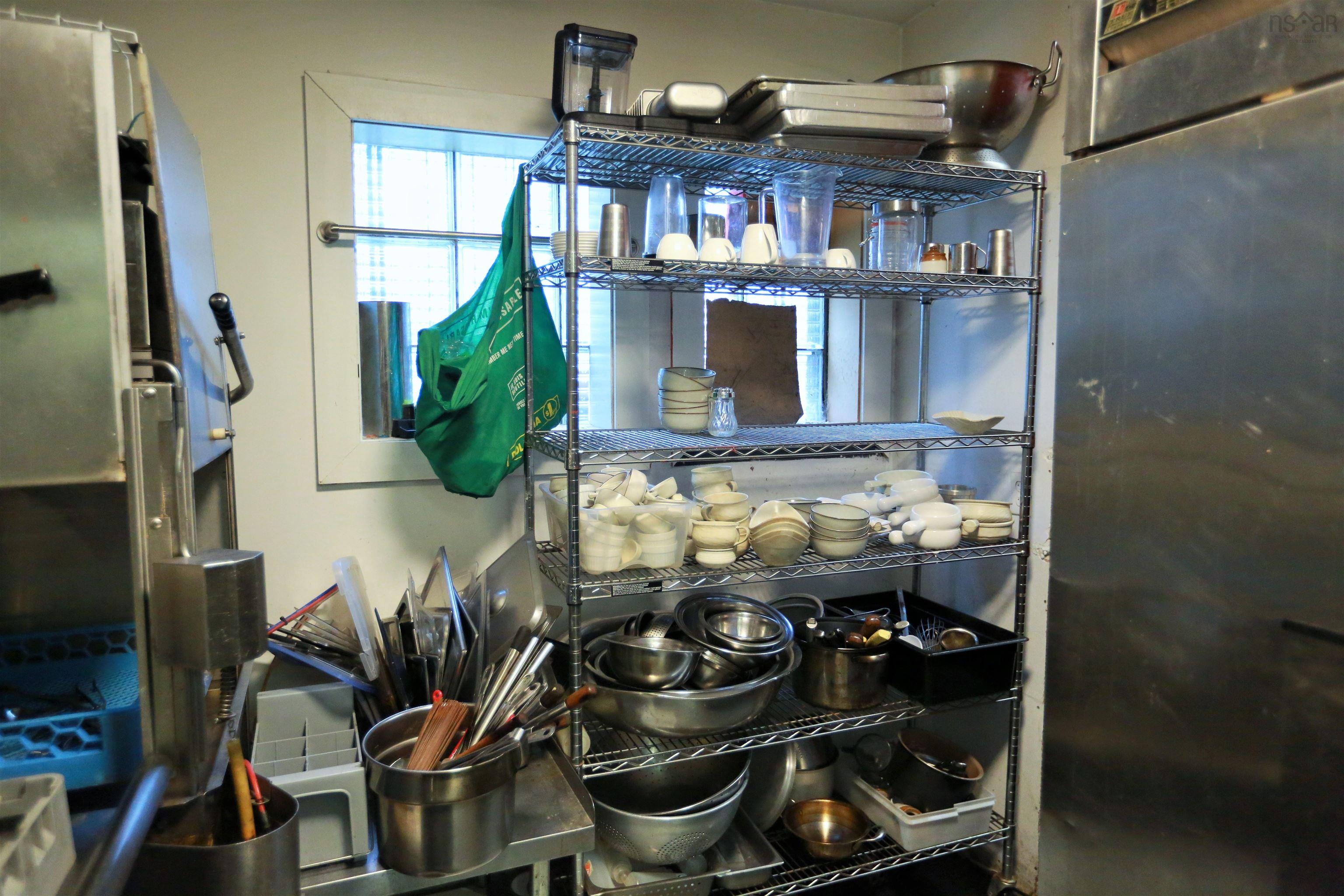 6293 Quinpool Road, Halifax, NS (MLS 202526106)