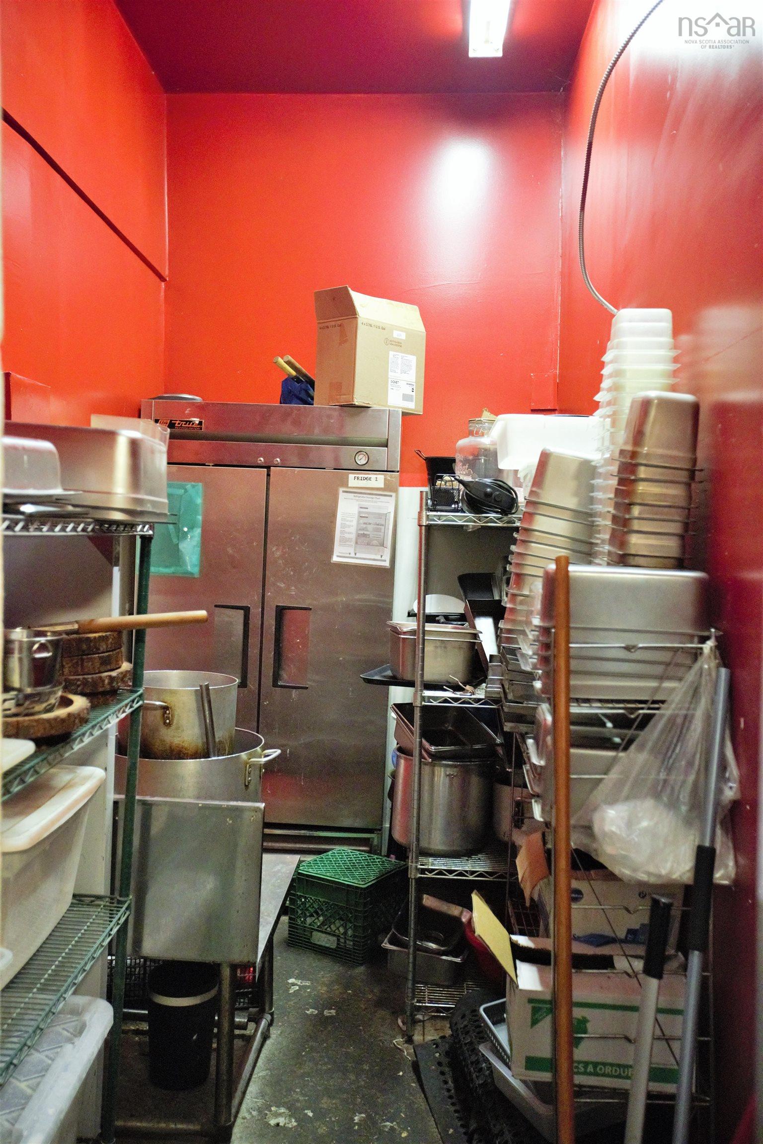 6293 Quinpool Road, Halifax, NS (MLS 202526106)