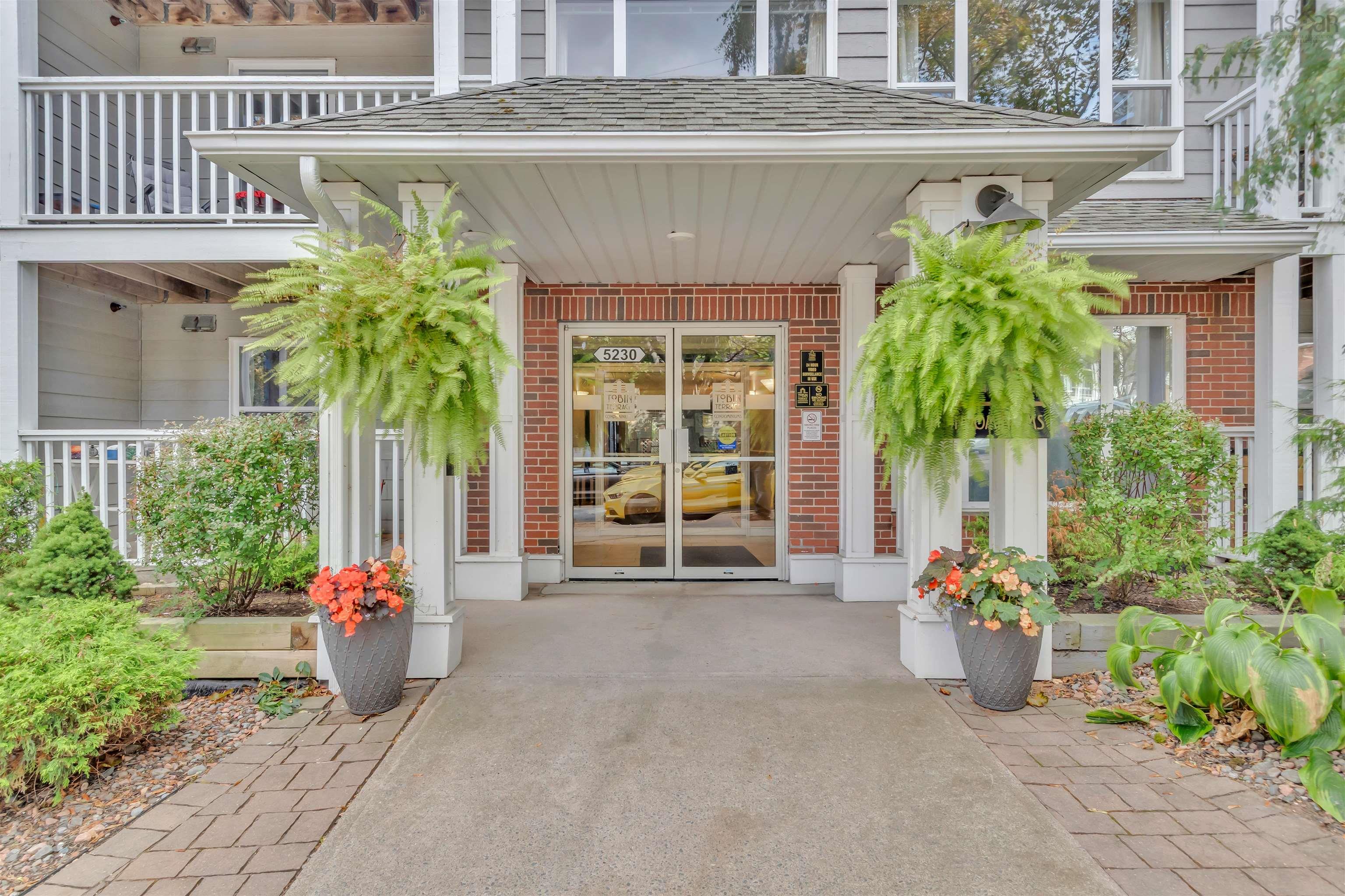 205 5230 Tobin Street, Halifax, NS (MLS® 202526108)