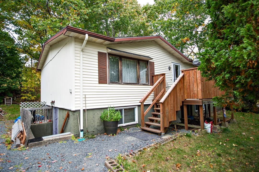 386 Rocky Lake Drive, Bedford, NS (MLS 202526110)