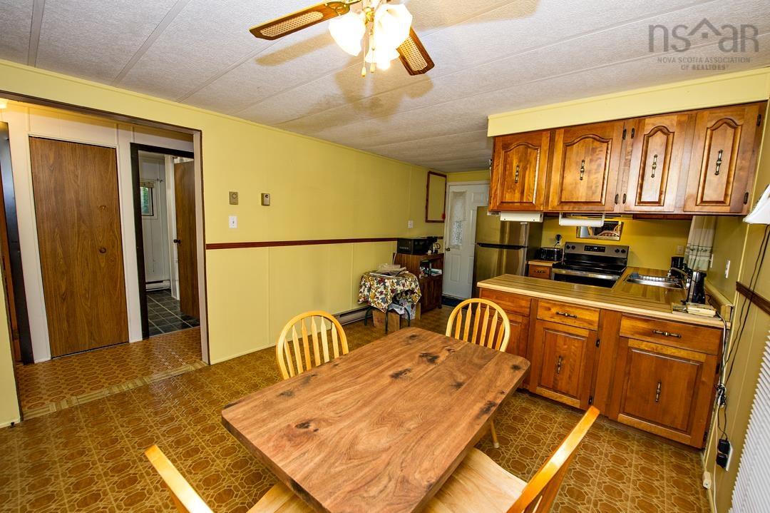 386 Rocky Lake Drive, Bedford, NS (MLS 202526110)